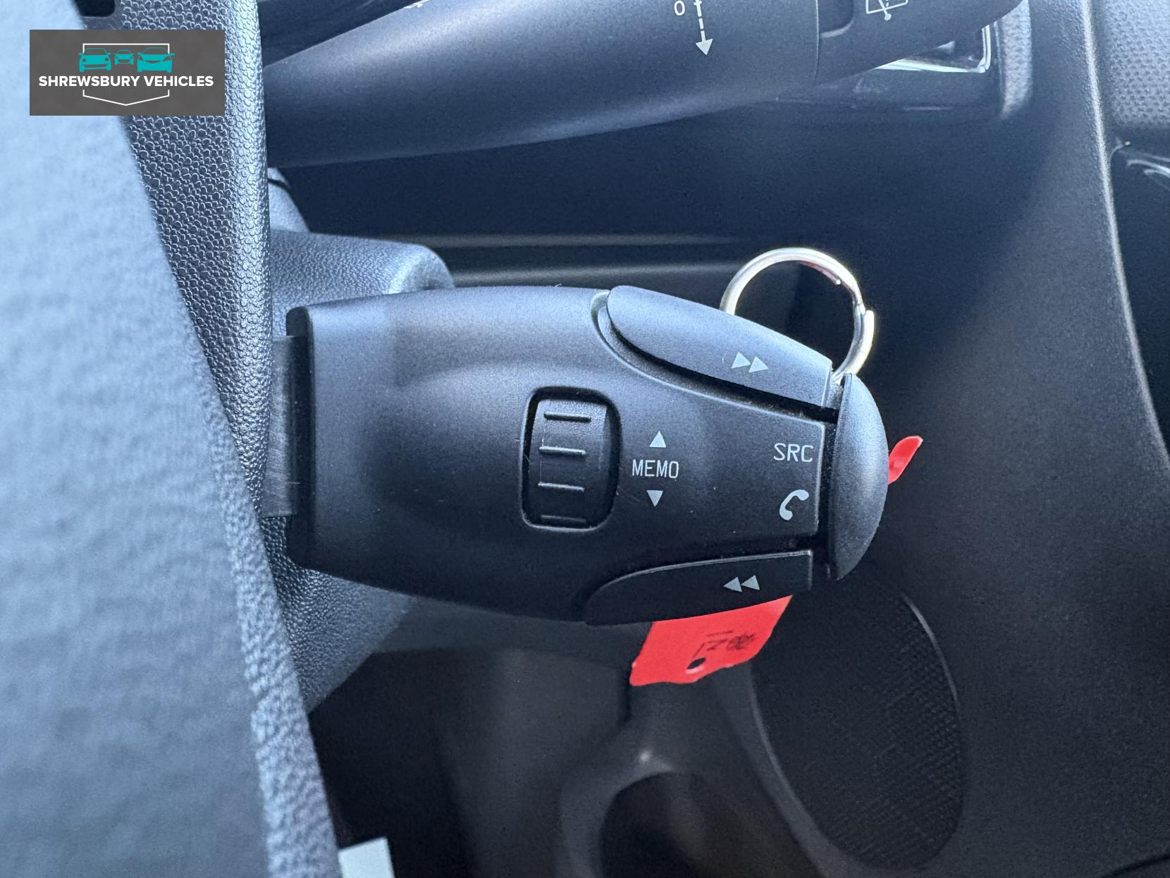 DS AUTOMOBILES DS 3 1.6 BlueHDi Elegance Hatchback 3dr Diesel Manual Euro 6 (s/s) (100 ps)