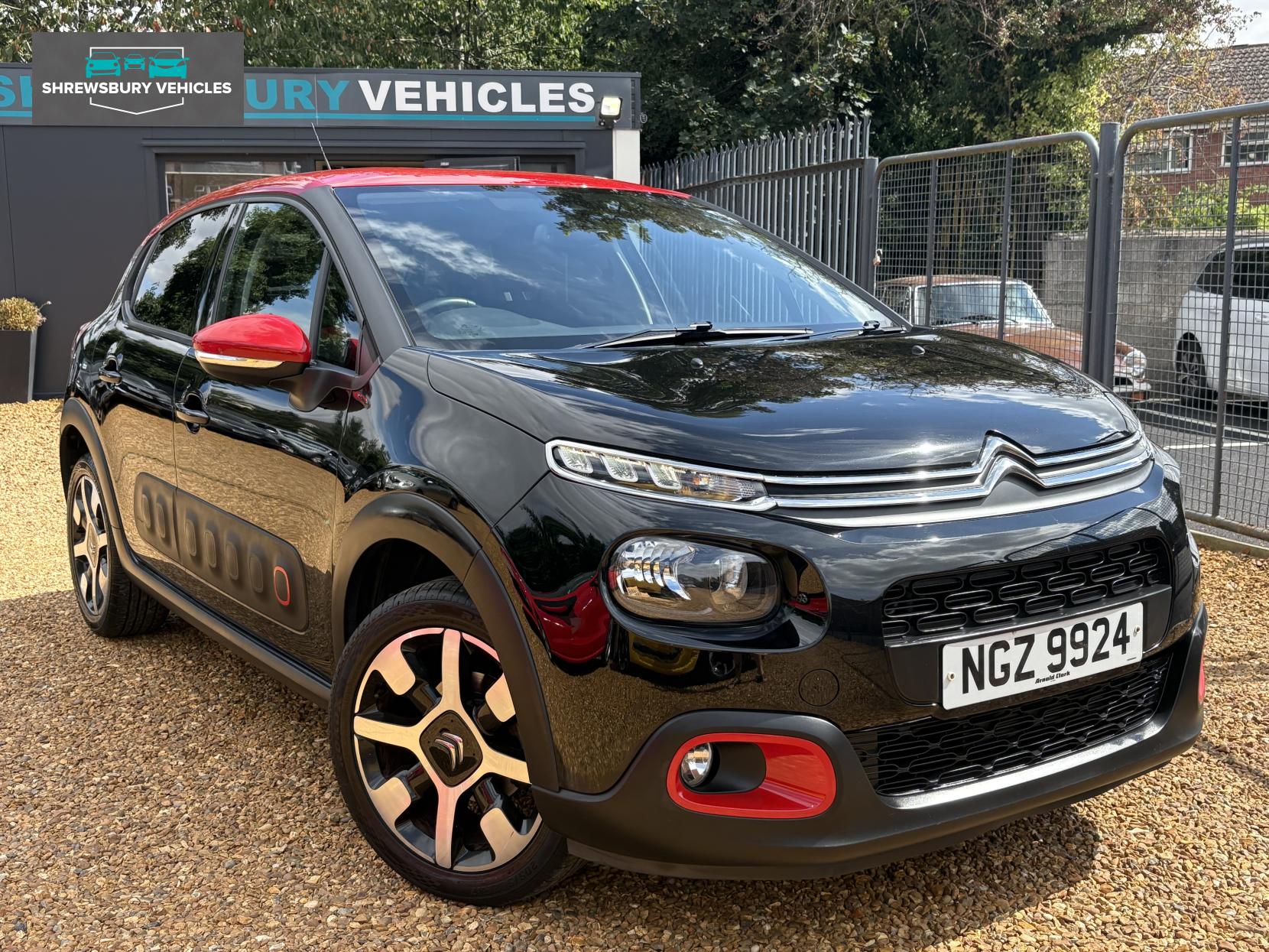 Citroen C3 1.2 PureTech Flair Nav Edition Hatchback 5dr Petrol Manual Euro 6 (s/s) (82 ps)