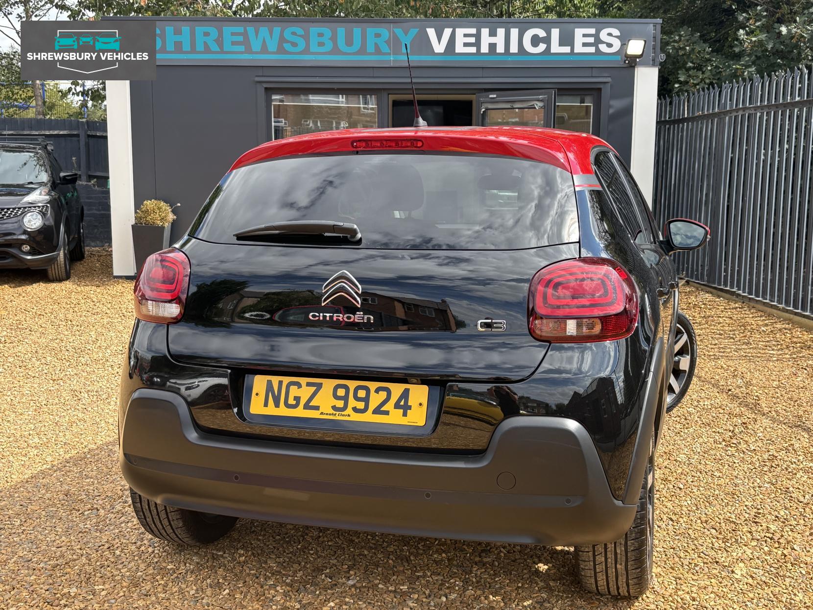 Citroen C3 1.2 PureTech Flair Nav Edition Hatchback 5dr Petrol Manual Euro 6 (s/s) (82 ps)