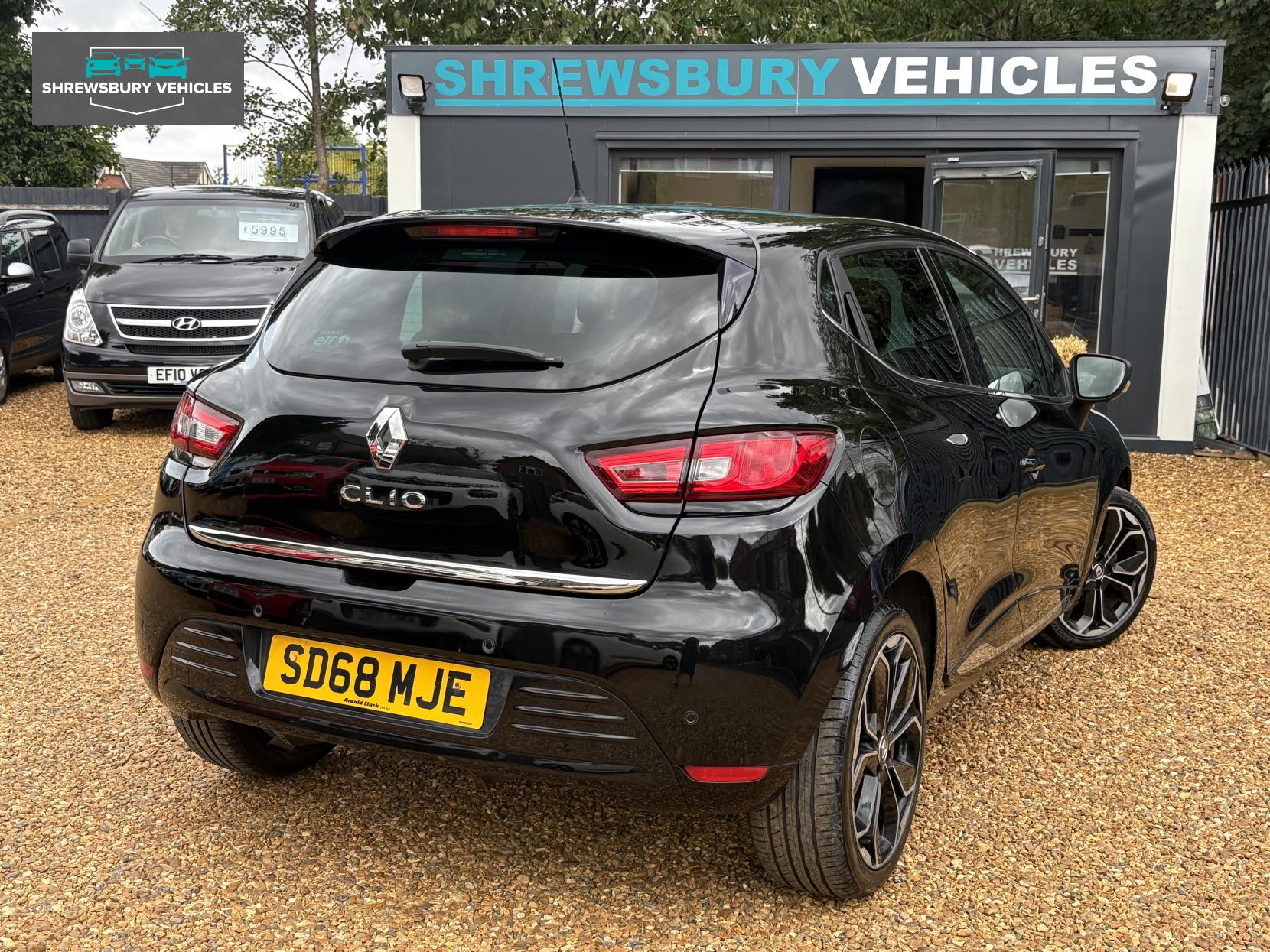 Renault Clio 0.9 TCe Iconic Hatchback 5dr Petrol Manual Euro 6 (s/s) (75 ps)