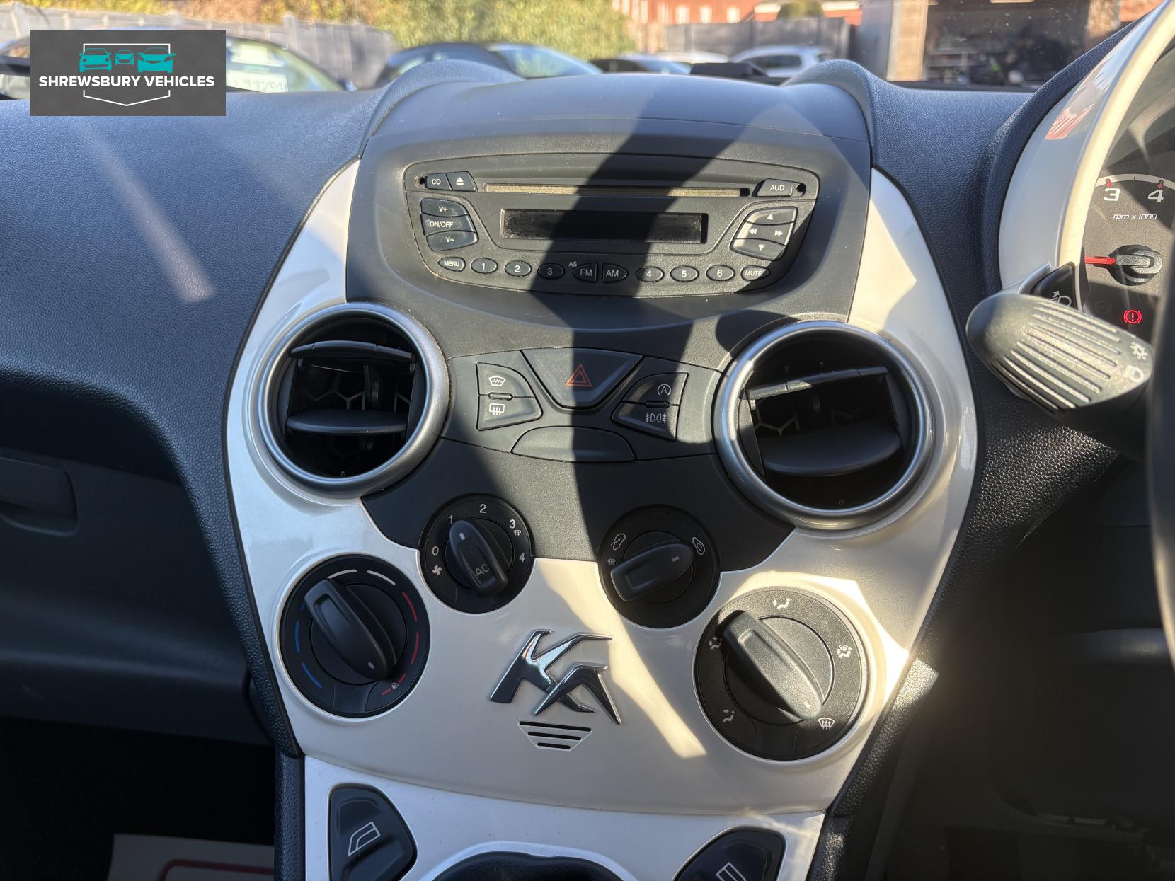 Ford Ka 1.2 Zetec Hatchback 3dr Petrol Manual Euro 5 (s/s) (69 ps)