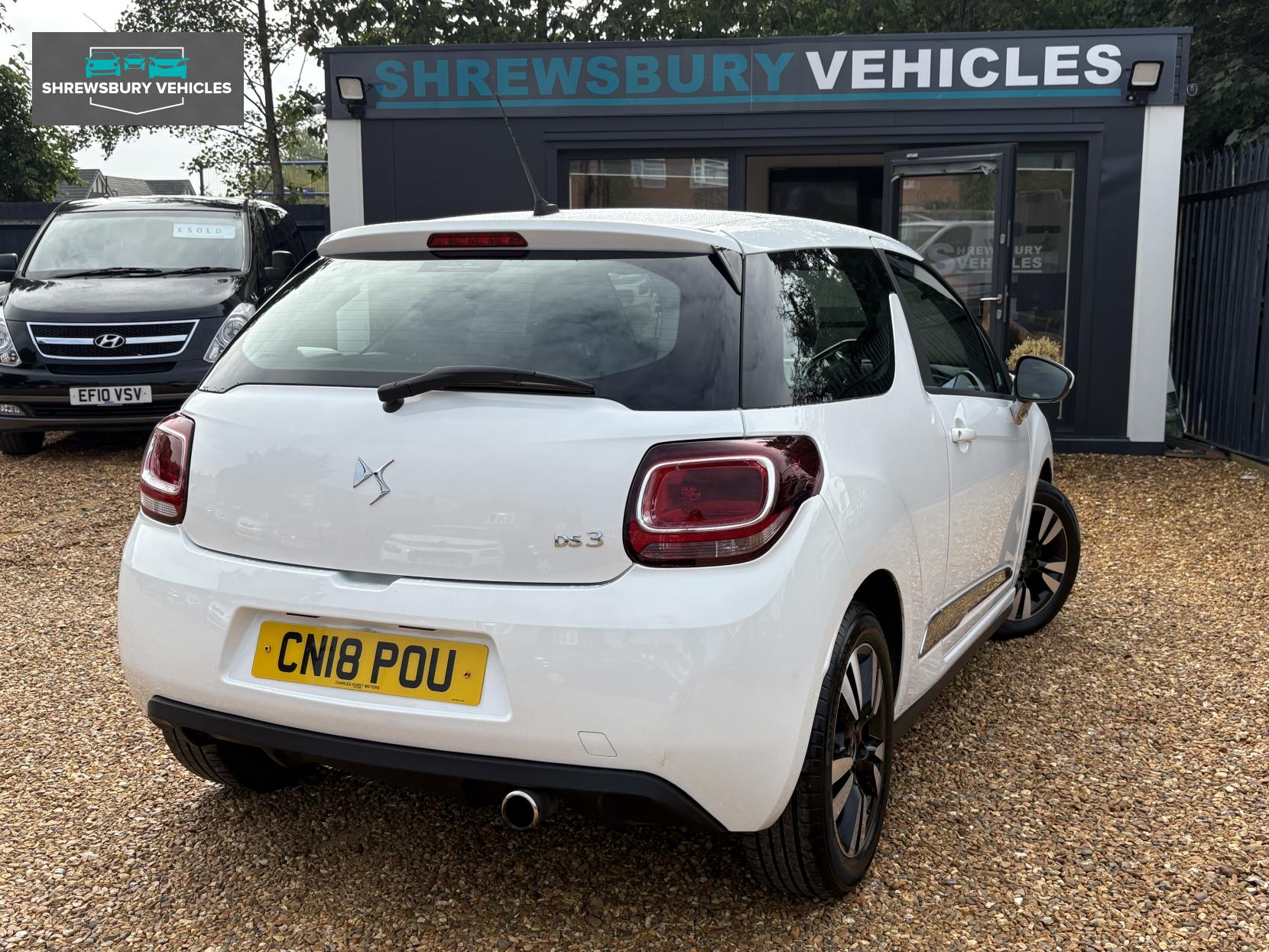 DS AUTOMOBILES DS 3 1.2 PureTech Chic Hatchback 3dr Petrol Manual Euro 6 (82 ps)