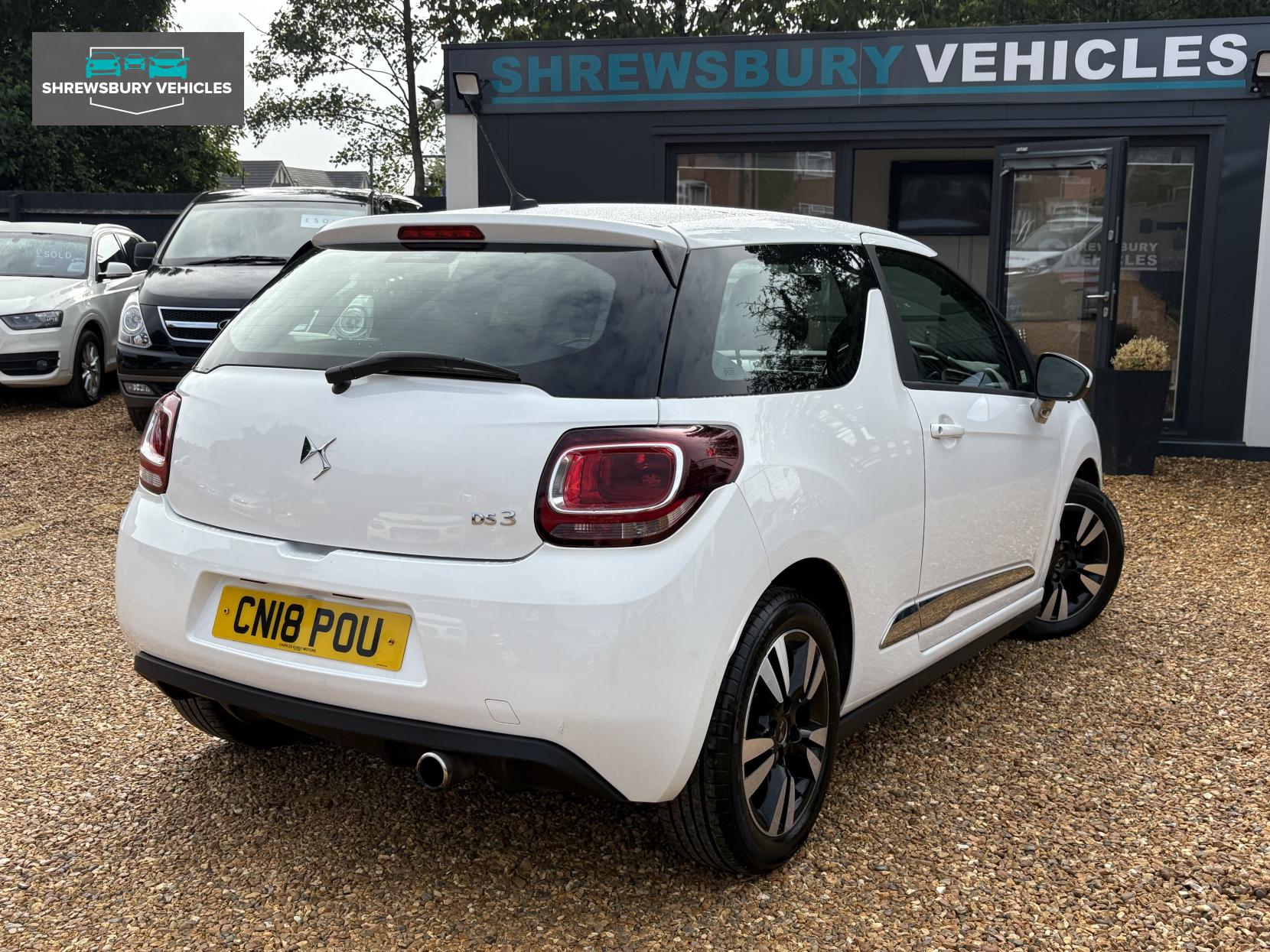 DS AUTOMOBILES DS 3 1.2 PureTech Chic Hatchback 3dr Petrol Manual Euro 6 (82 ps)