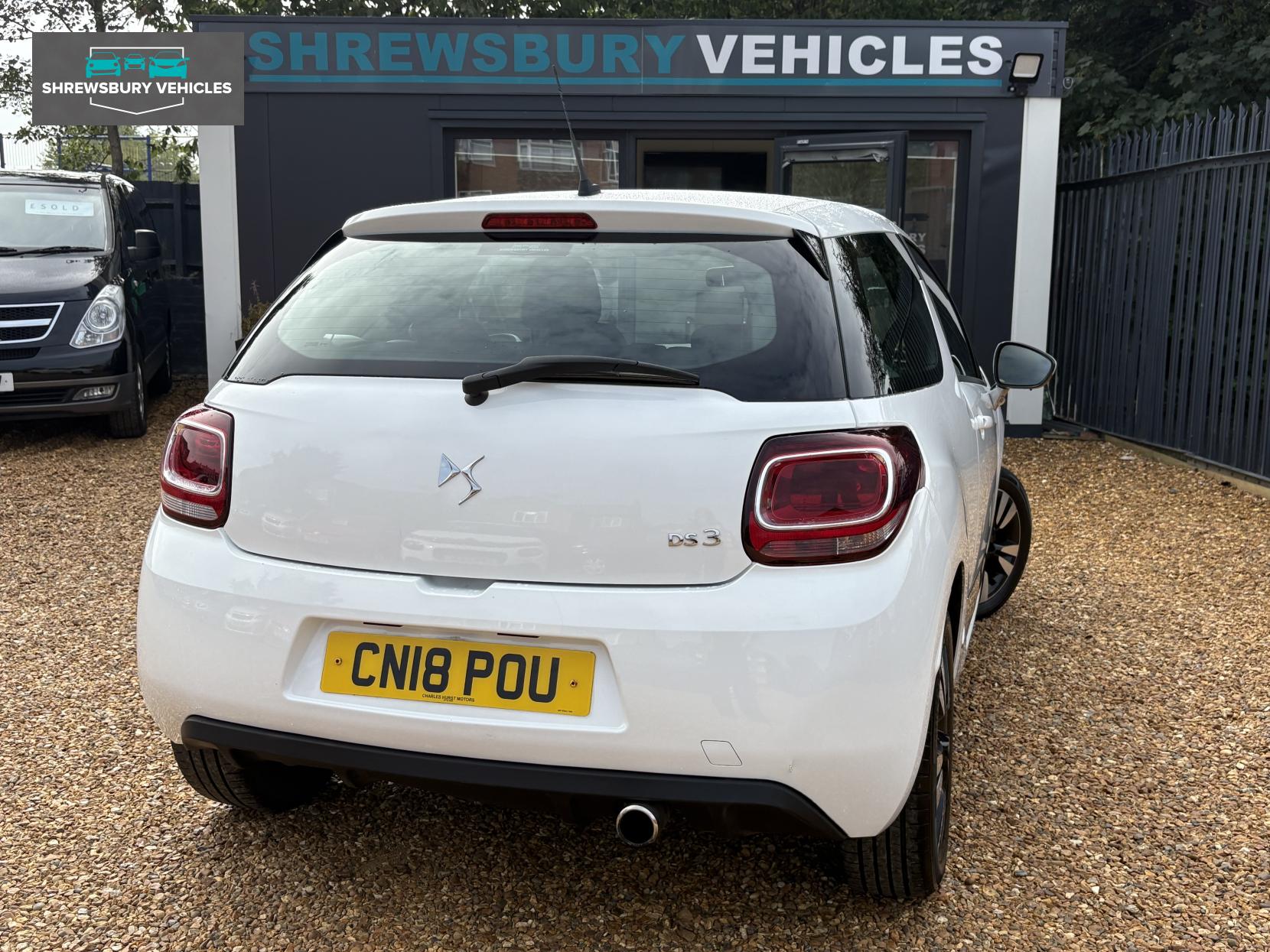 DS AUTOMOBILES DS 3 1.2 PureTech Chic Hatchback 3dr Petrol Manual Euro 6 (82 ps)