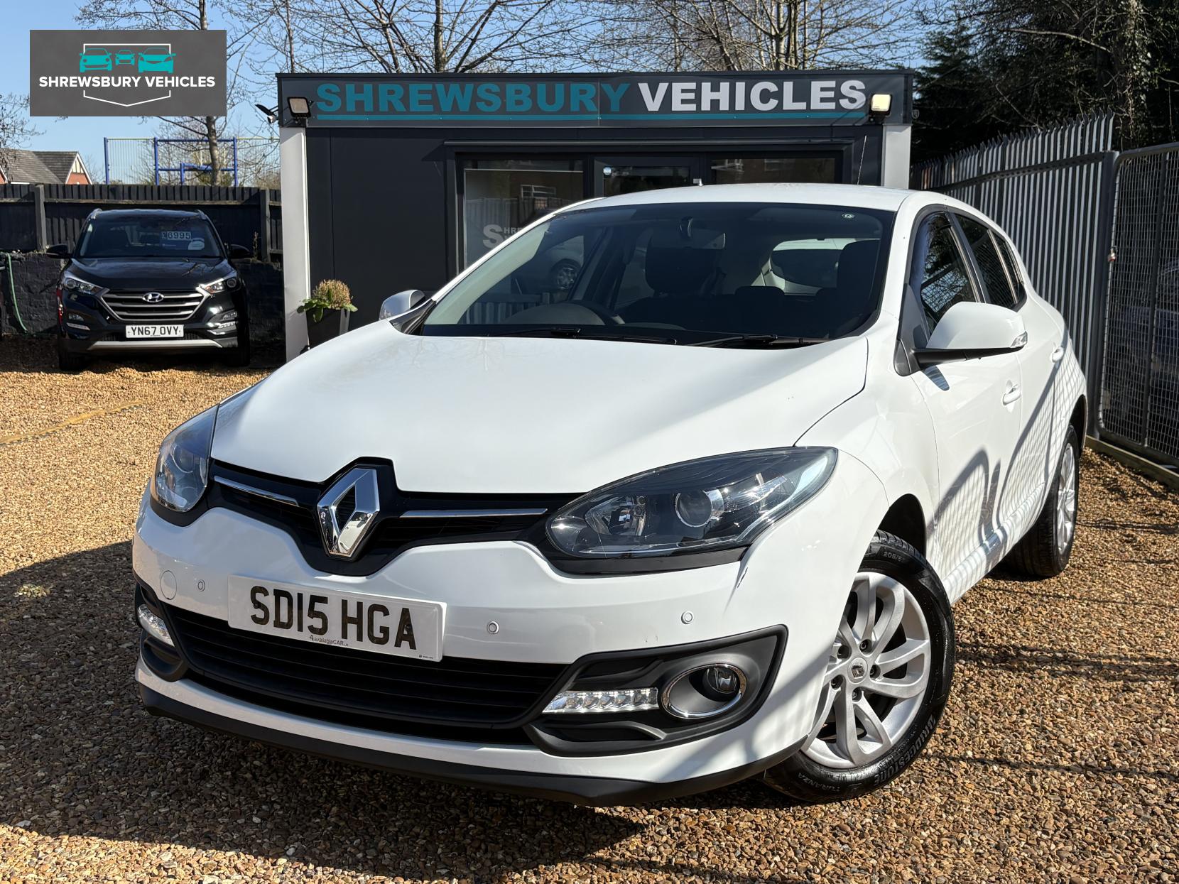 Renault Megane 1.6 VVT Expression + Hatchback 5dr Petrol Manual Euro 5 (110 ps)