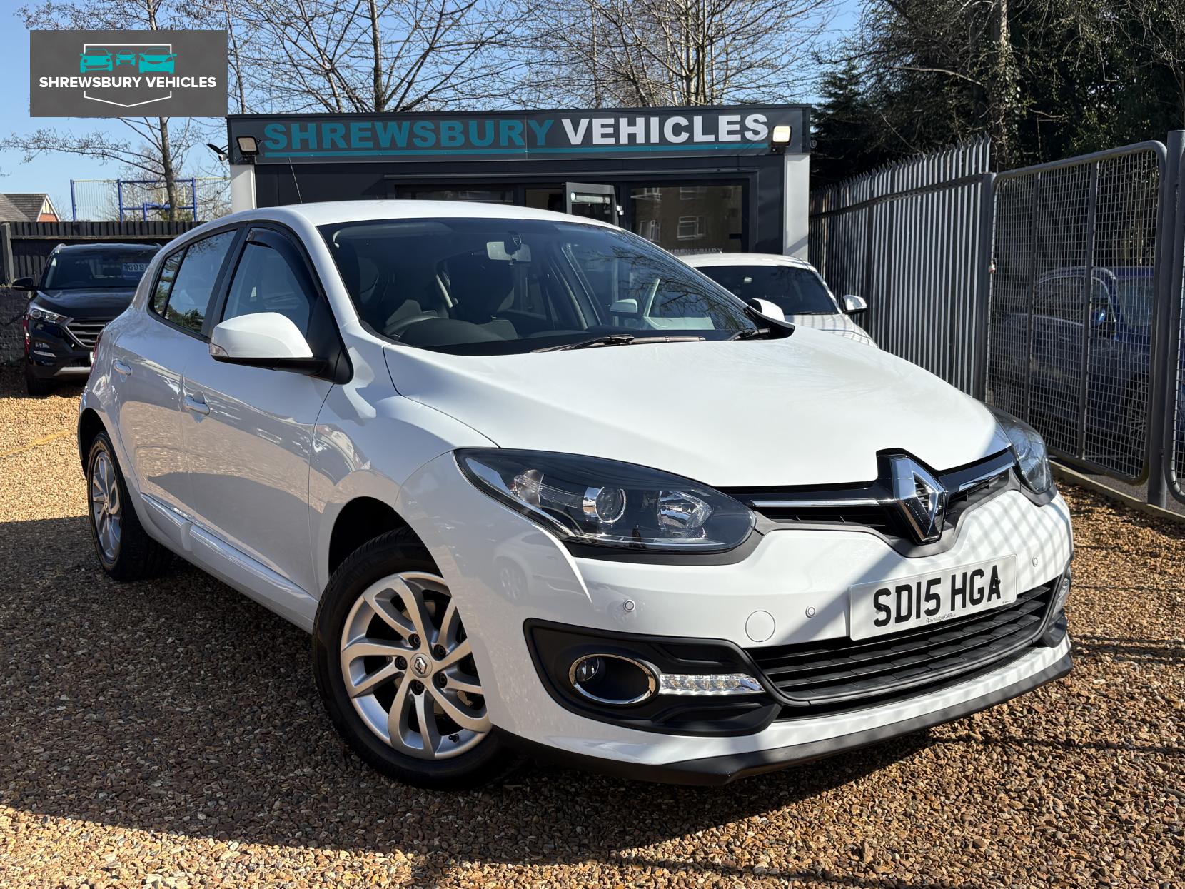 Renault Megane 1.6 VVT Expression + Hatchback 5dr Petrol Manual Euro 5 (110 ps)
