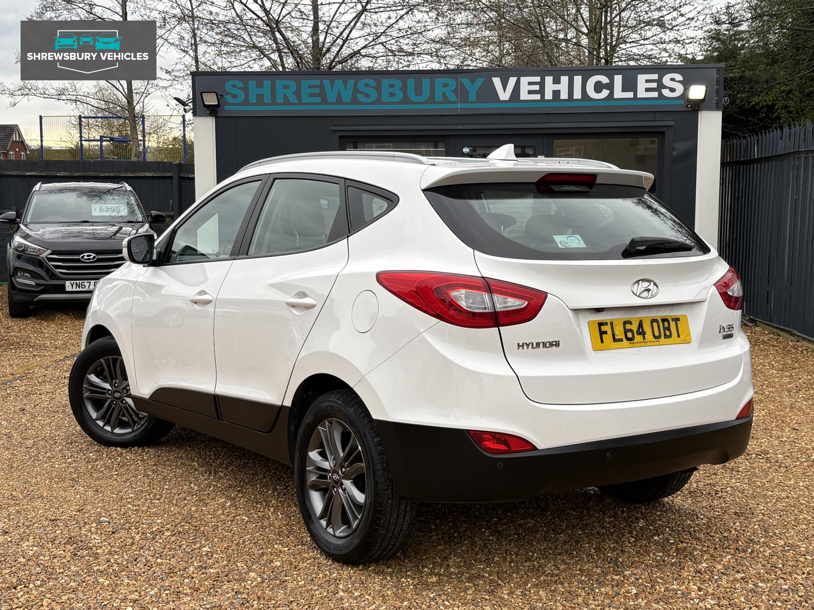 Hyundai ix35 1.7 CRDi SE SUV 5dr Diesel Manual Euro 5 (s/s) (Nav) (115 ps)