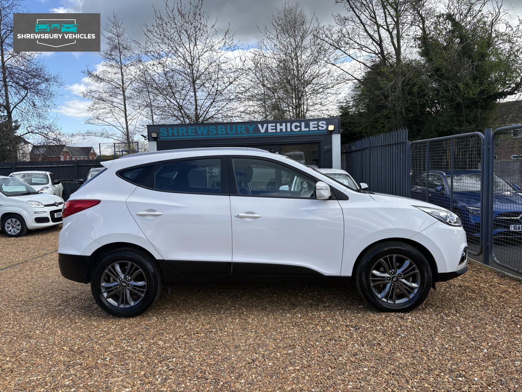 Hyundai ix35 1.7 CRDi SE SUV 5dr Diesel Manual Euro 5 (s/s) (Nav) (115 ps)