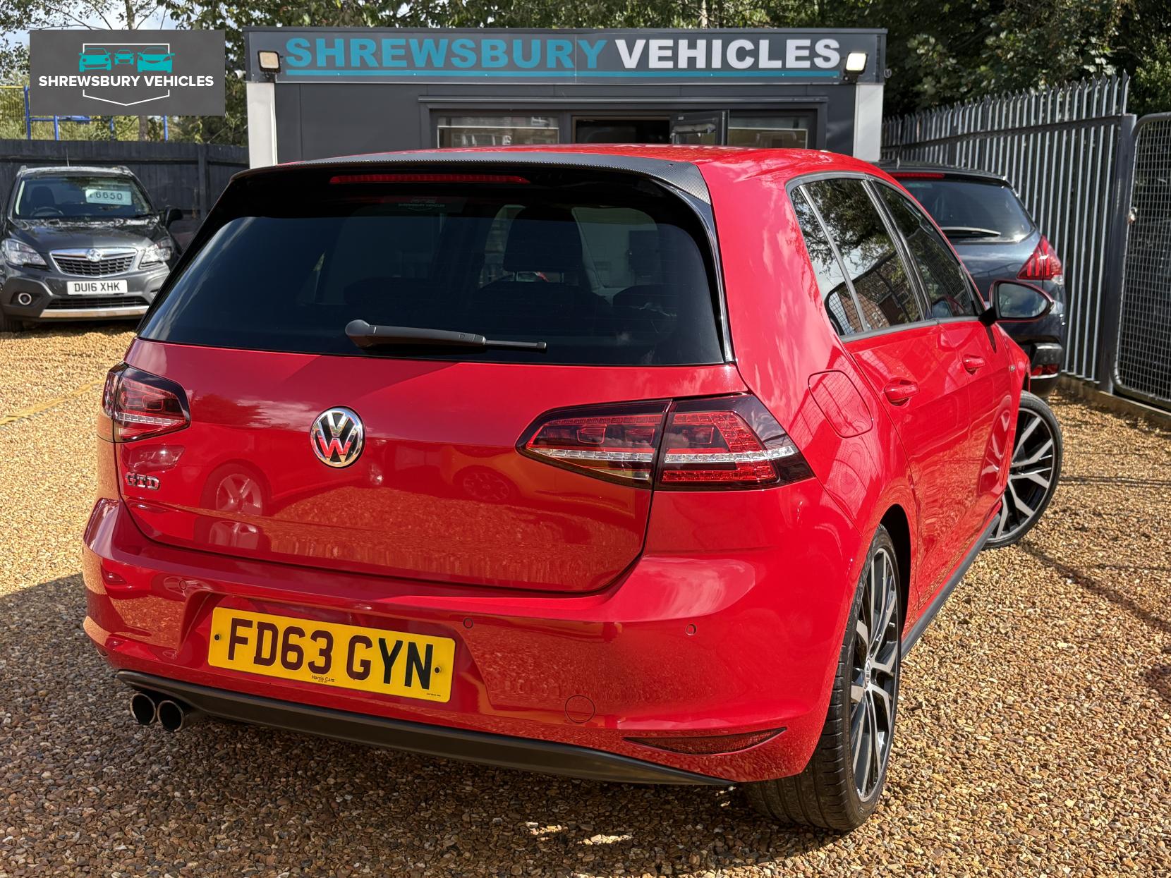 Volkswagen Golf 2.0 TDI BlueMotion Tech GTD Hatchback 5dr Diesel Manual Euro 6 (s/s) (184 ps)