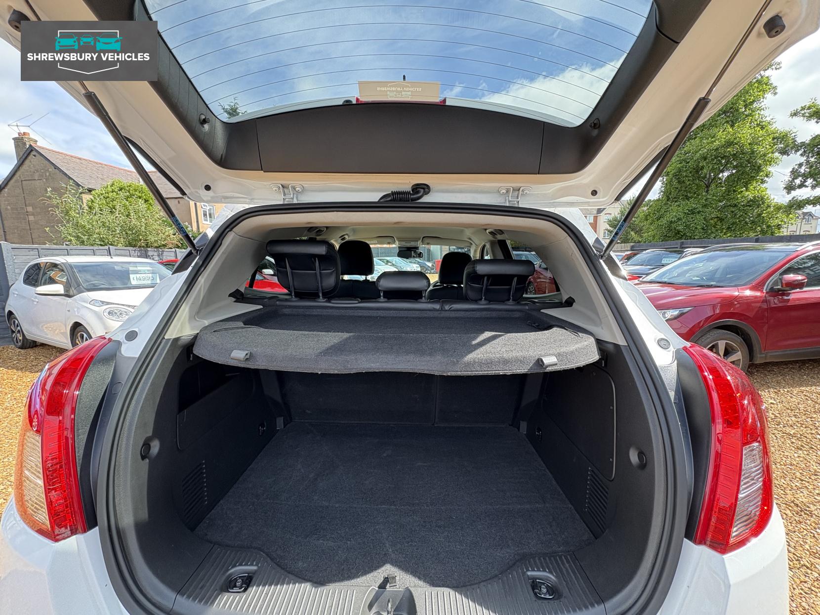 Vauxhall Mokka X 1.4i Turbo ecoTEC Elite Nav SUV 5dr Petrol Manual Euro 6 (s/s) (140 ps)