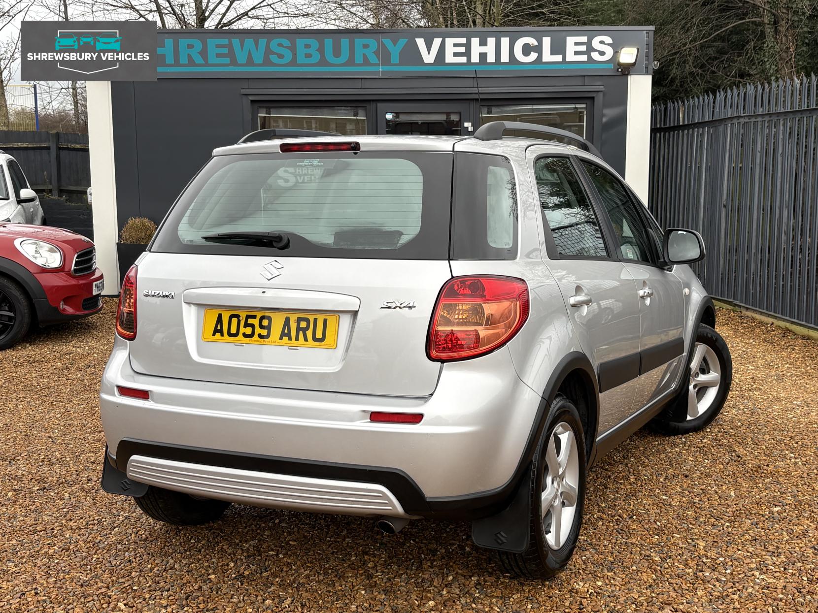 Suzuki SX4 1.6 16V GLX SUV 5dr Petrol Manual Euro 4 (106 ps)