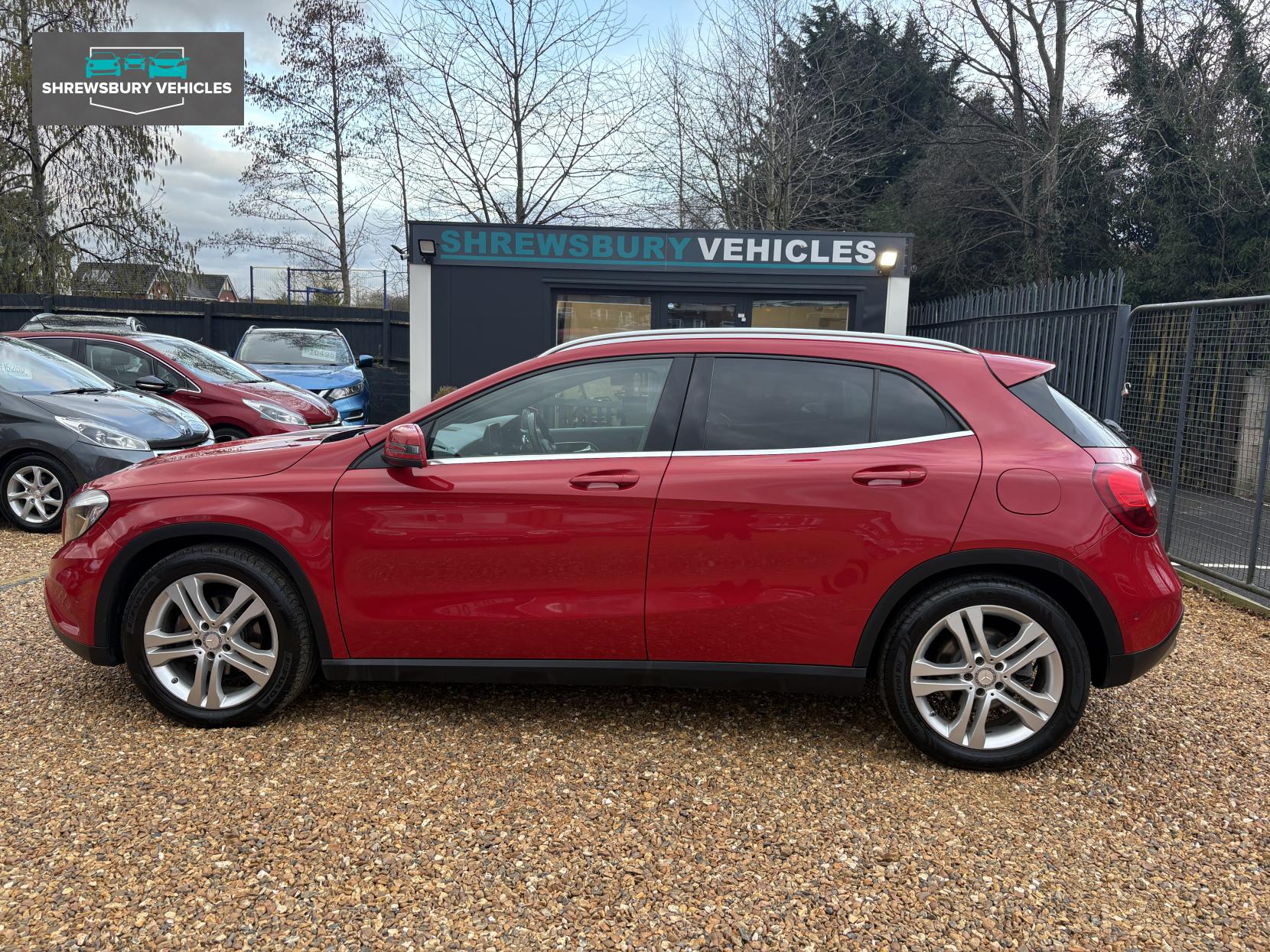 Mercedes-Benz GLA 2.1 GLA220 CDI SE SUV 5dr Diesel 7G-DCT 4MATIC Euro 6 (s/s) (170 ps)