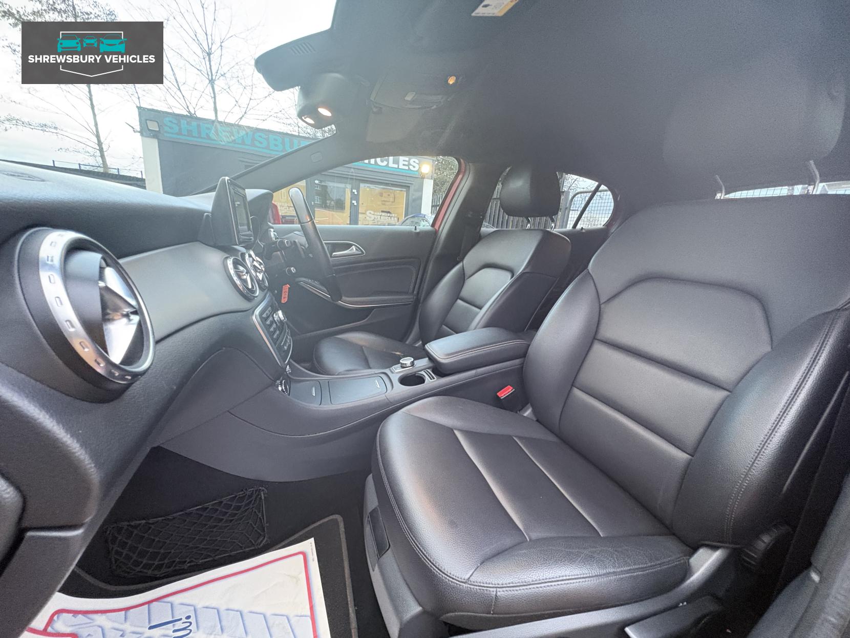 Mercedes-Benz GLA 2.1 GLA220 CDI SE SUV 5dr Diesel 7G-DCT 4MATIC Euro 6 (s/s) (170 ps)