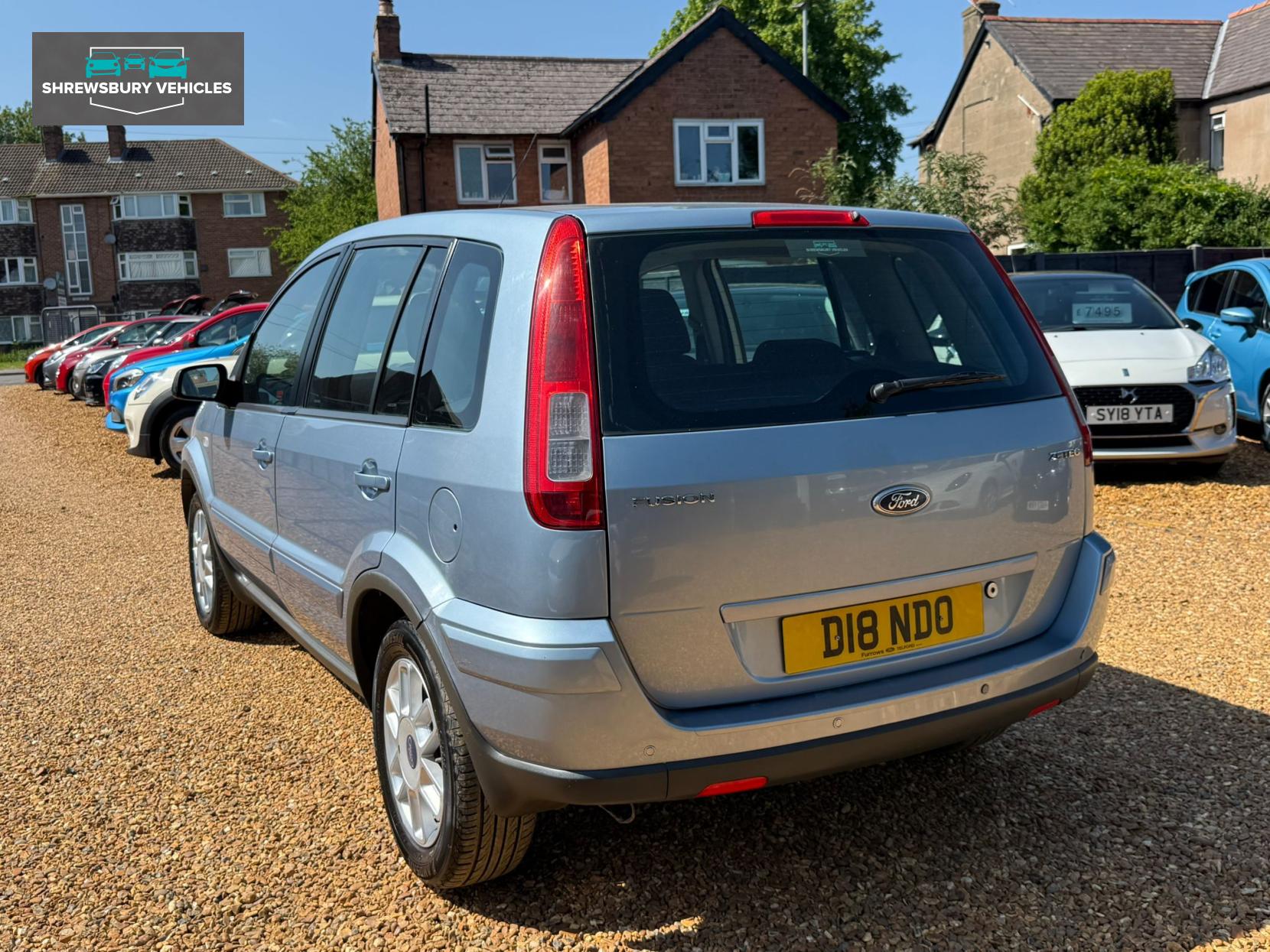 Ford Fusion 1.4 Zetec Climate Hatchback 5dr Petrol Durashift EST (149 g/km, 79 bhp)