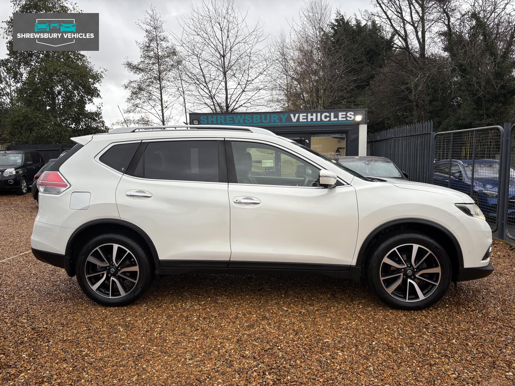 Nissan X-Trail 1.6 dCi Tekna SUV 5dr Diesel Manual 4WD Euro 6 (s/s) (130 ps)