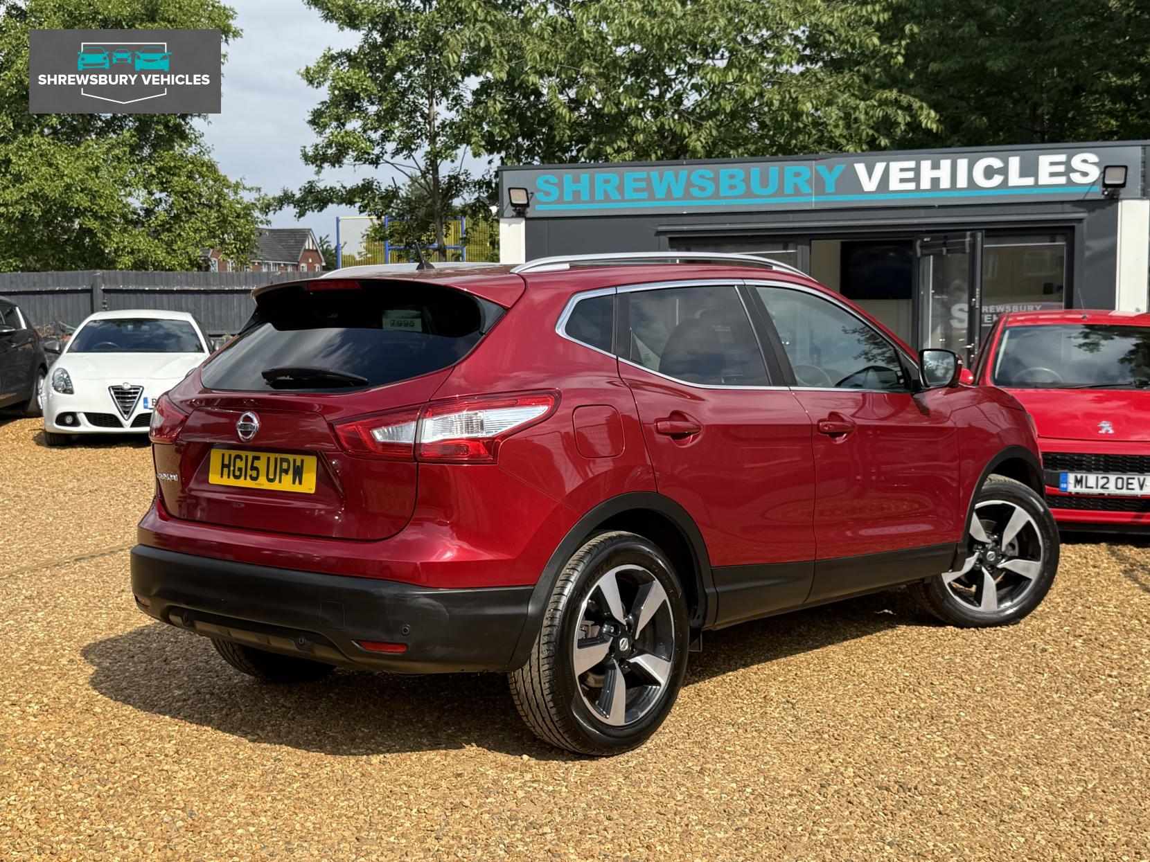 Nissan Qashqai 1.2 DIG-T n-tec+ SUV 5dr Petrol Manual 2WD Euro 6 (s/s) (115 ps)