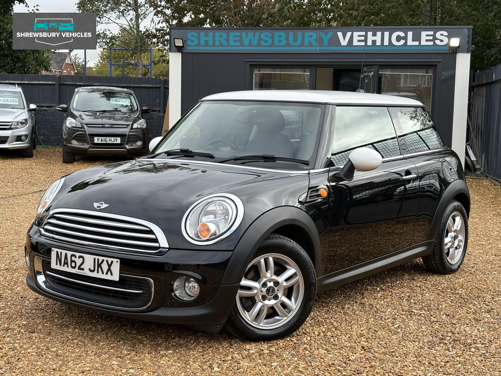 MINI Hatch 1.6 Cooper Hatchback 3dr Petrol Manual Euro 5 (s/s) (122 ps)