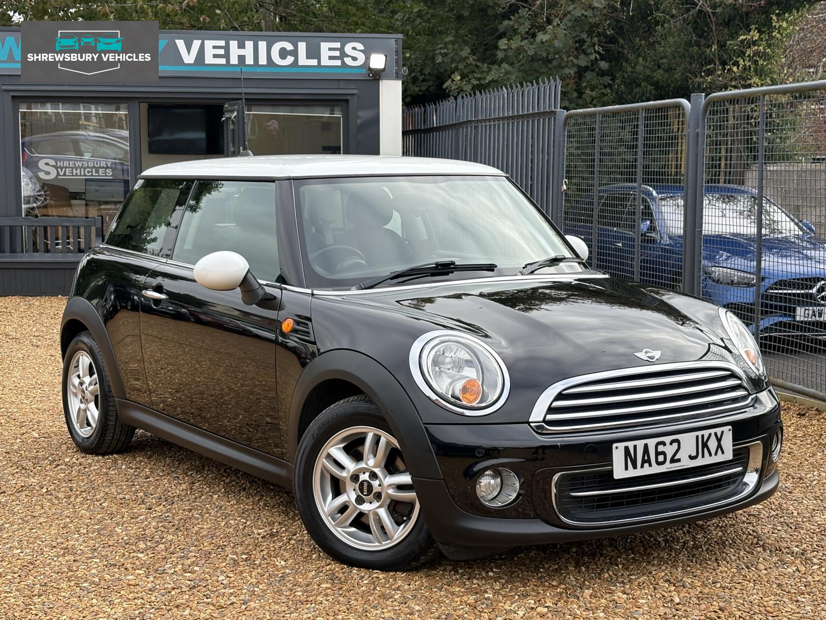 MINI Hatch 1.6 Cooper Hatchback 3dr Petrol Manual Euro 5 (s/s) (122 ps)