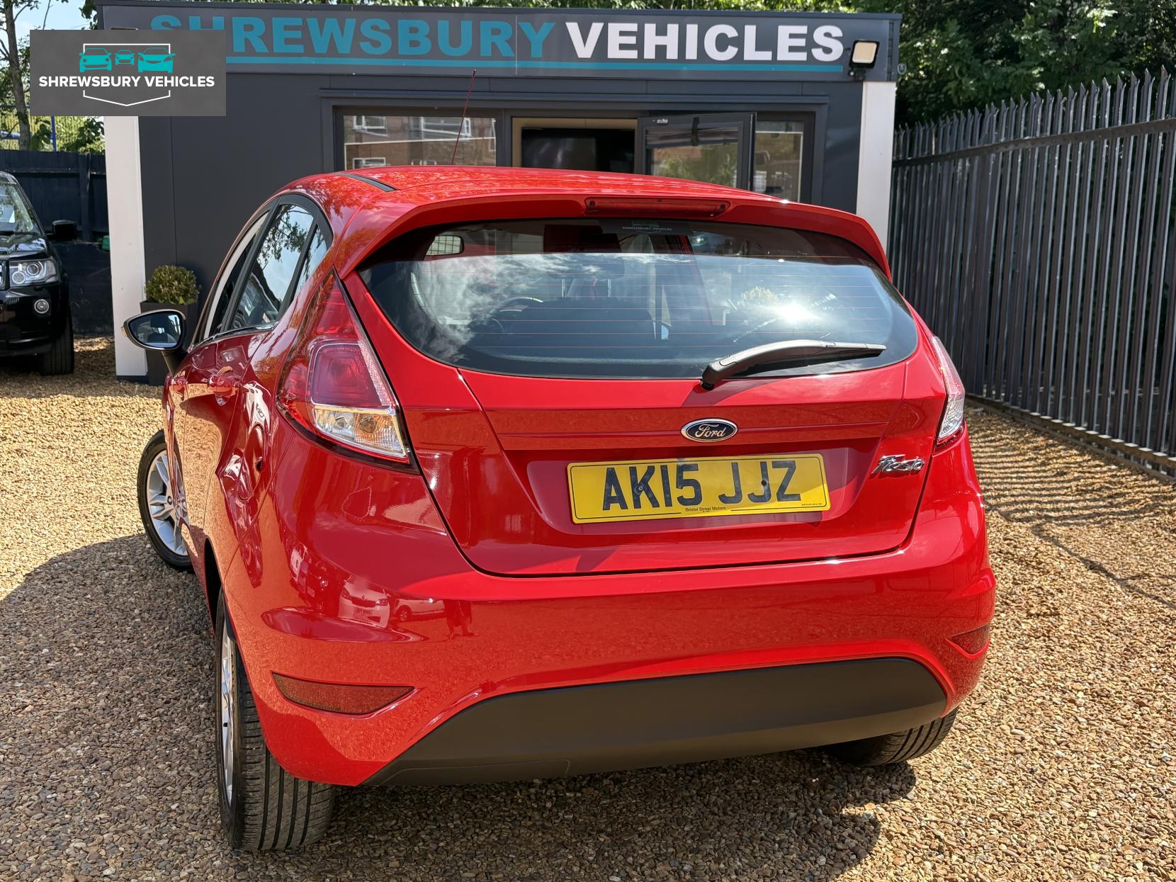 Ford Fiesta 1.25 Zetec Hatchback 5dr Petrol Manual Euro 6 (82 ps)