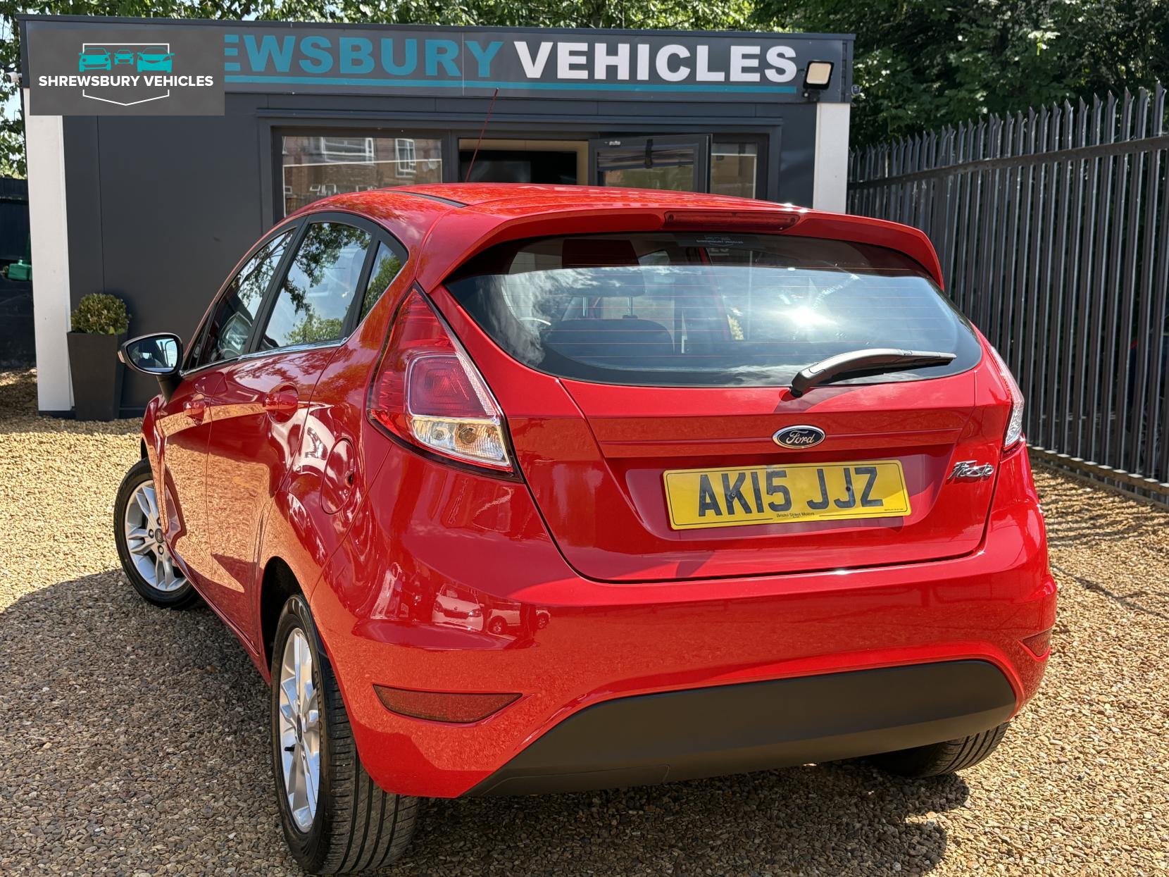 Ford Fiesta 1.25 Zetec Hatchback 5dr Petrol Manual Euro 6 (82 ps)
