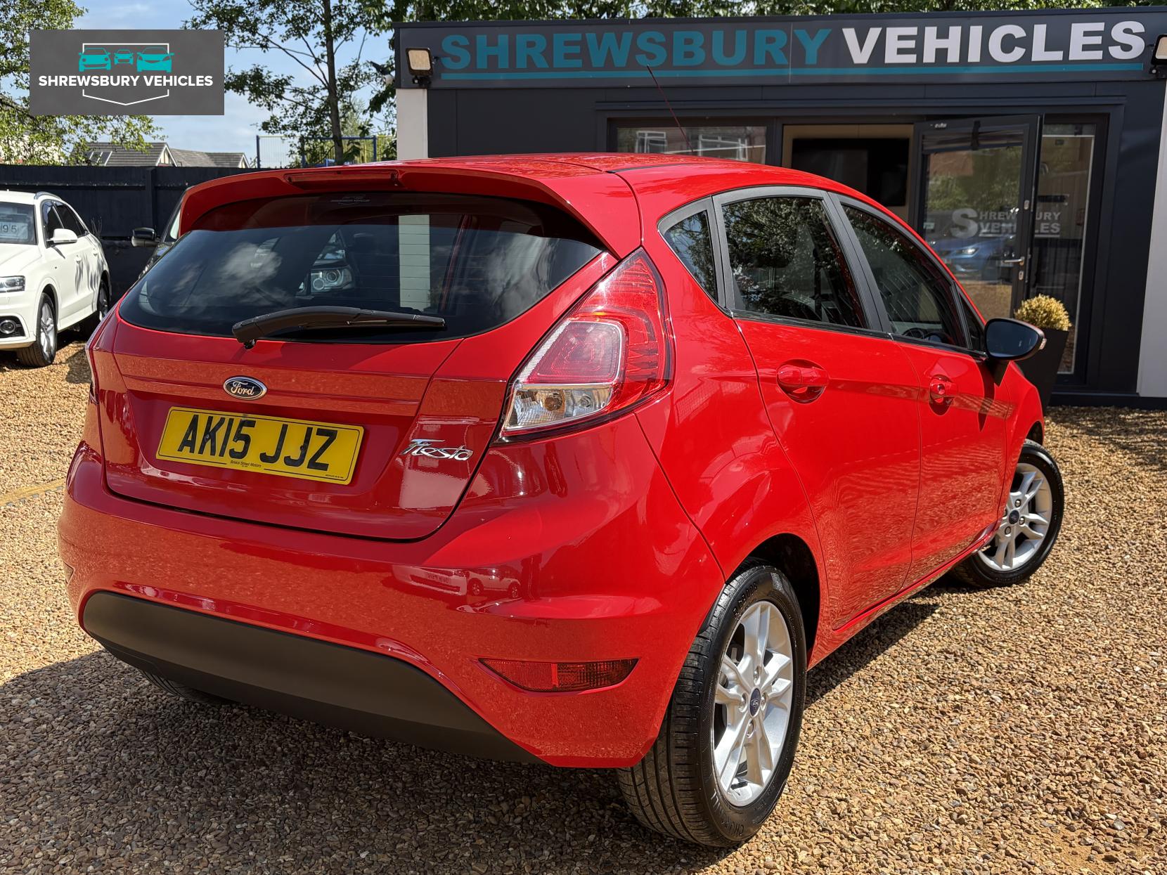 Ford Fiesta 1.25 Zetec Hatchback 5dr Petrol Manual Euro 6 (82 ps)