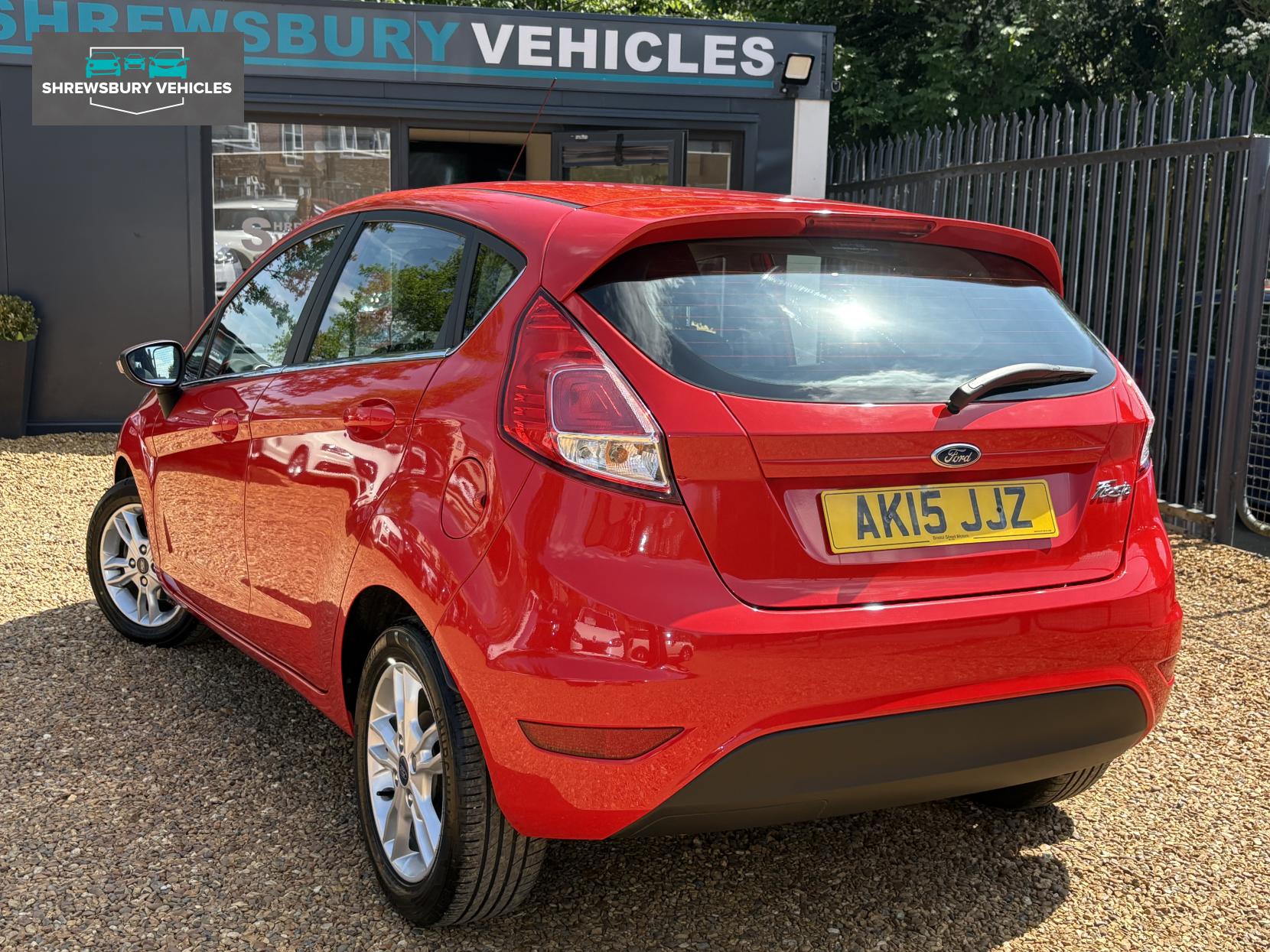 Ford Fiesta 1.25 Zetec Hatchback 5dr Petrol Manual Euro 6 (82 ps)