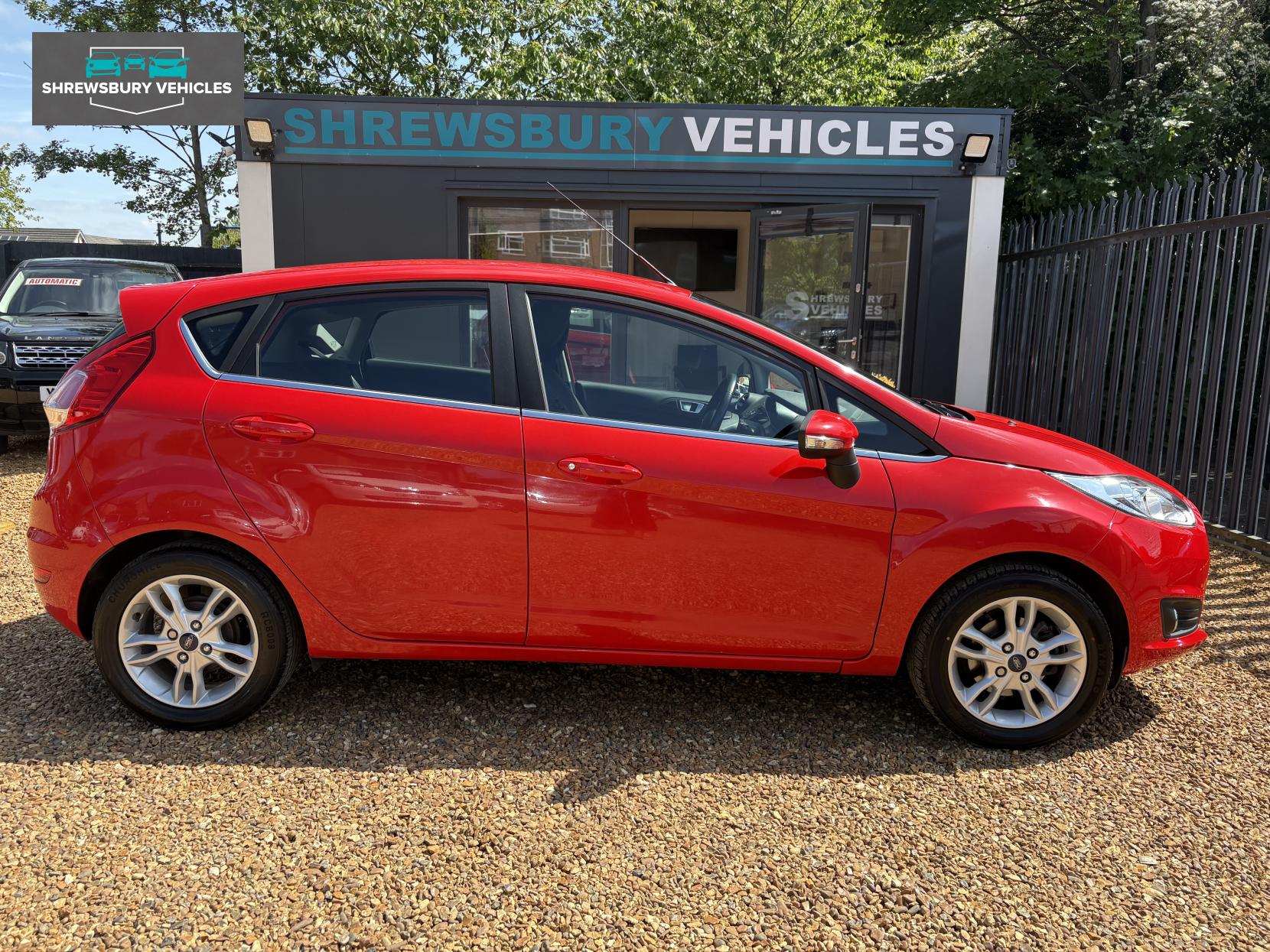 Ford Fiesta 1.25 Zetec Hatchback 5dr Petrol Manual Euro 6 (82 ps)