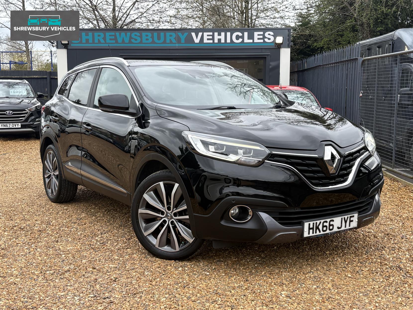 Renault Kadjar 1.5 dCi Signature Nav SUV 5dr Diesel EDC Euro 6 (s/s) (110 ps)