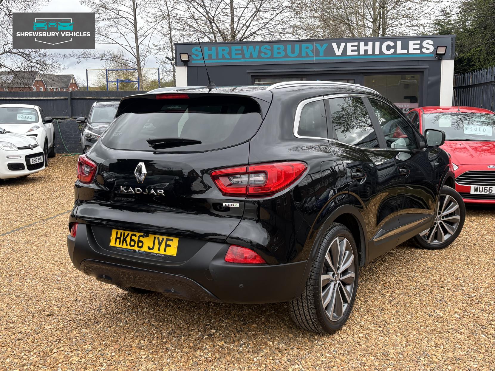 Renault Kadjar 1.5 dCi Signature Nav SUV 5dr Diesel EDC Euro 6 (s/s) (110 ps)