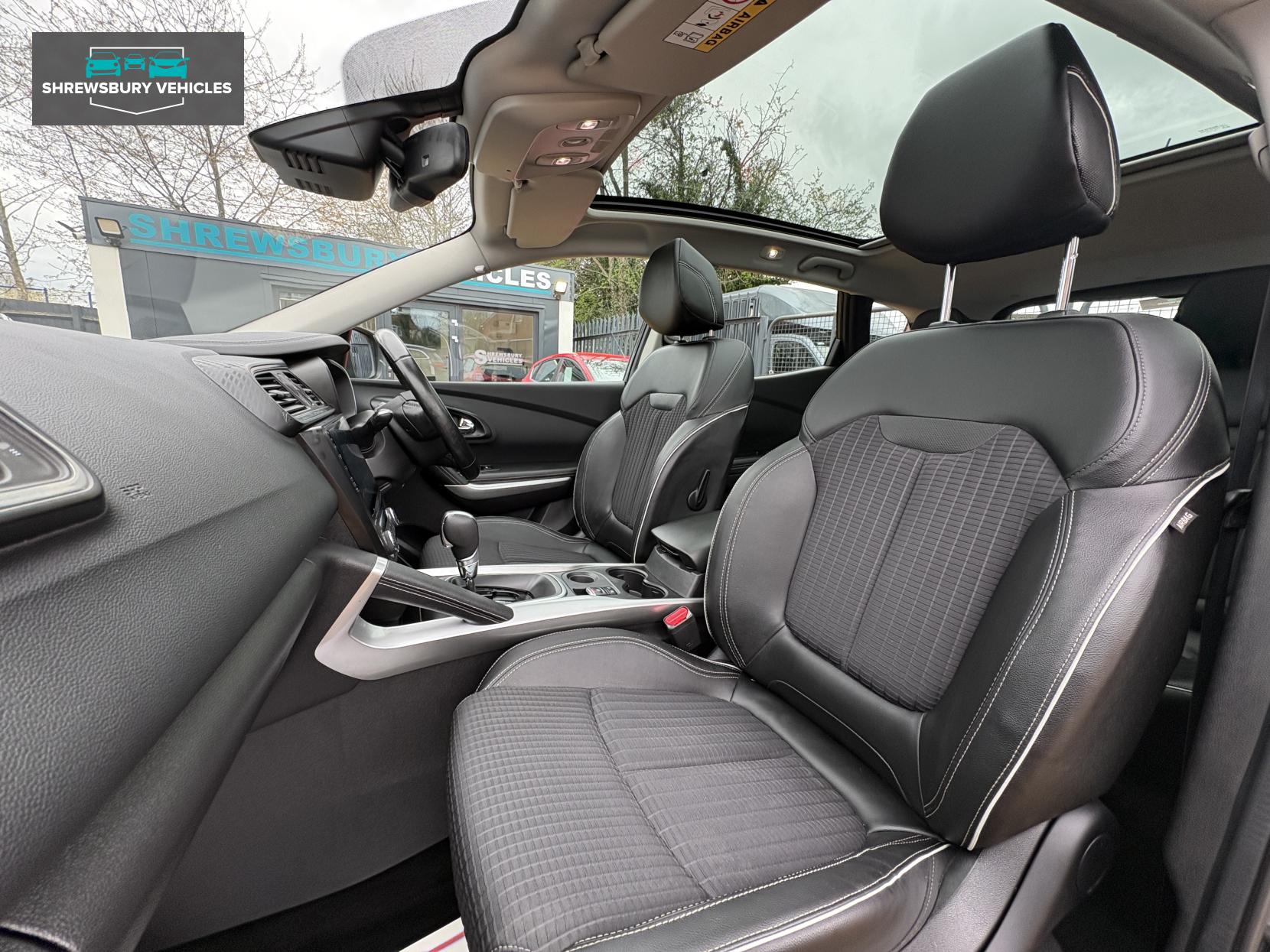 Renault Kadjar 1.5 dCi Signature Nav SUV 5dr Diesel EDC Euro 6 (s/s) (110 ps)