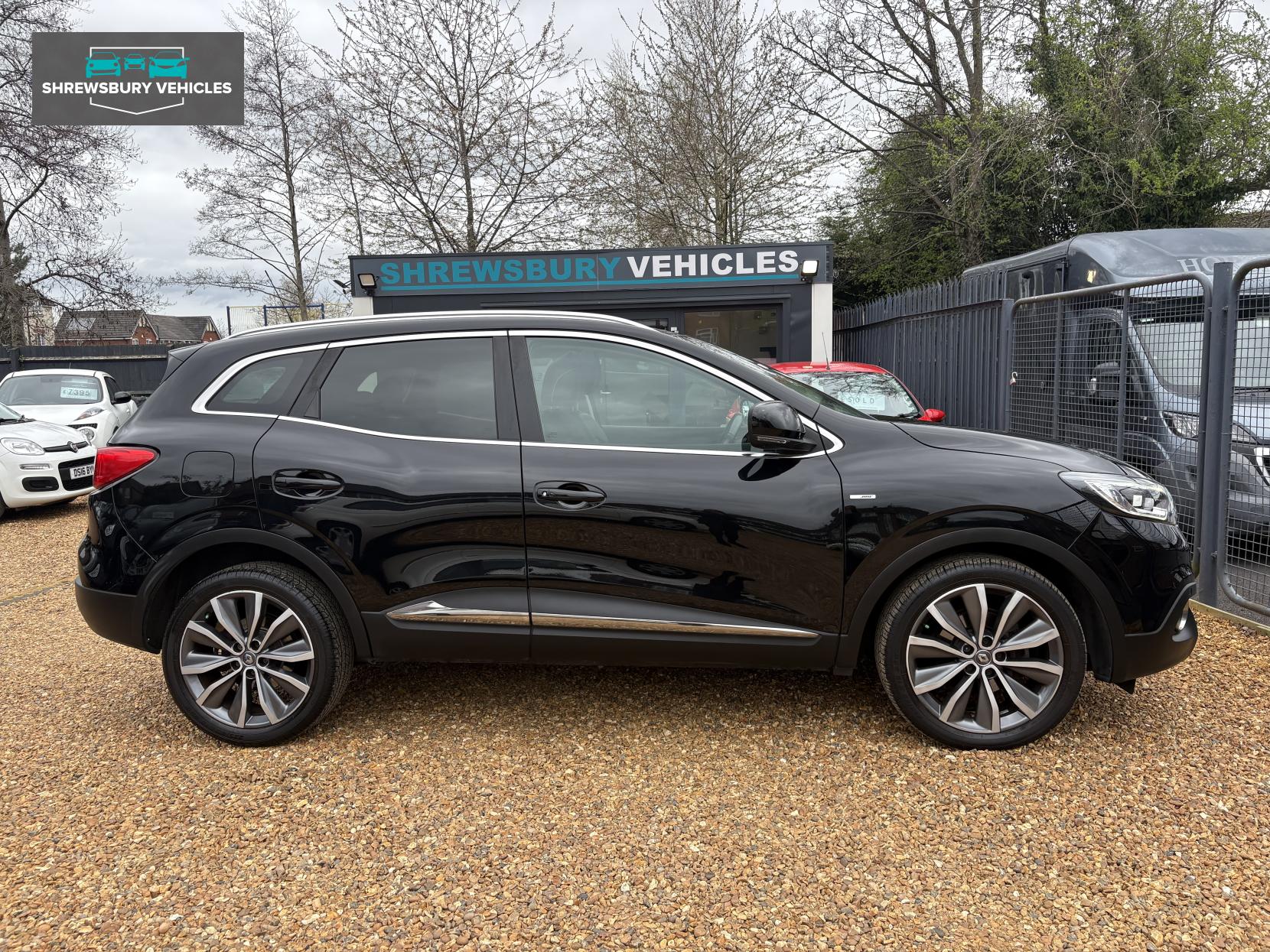 Renault Kadjar 1.5 dCi Signature Nav SUV 5dr Diesel EDC Euro 6 (s/s) (110 ps)