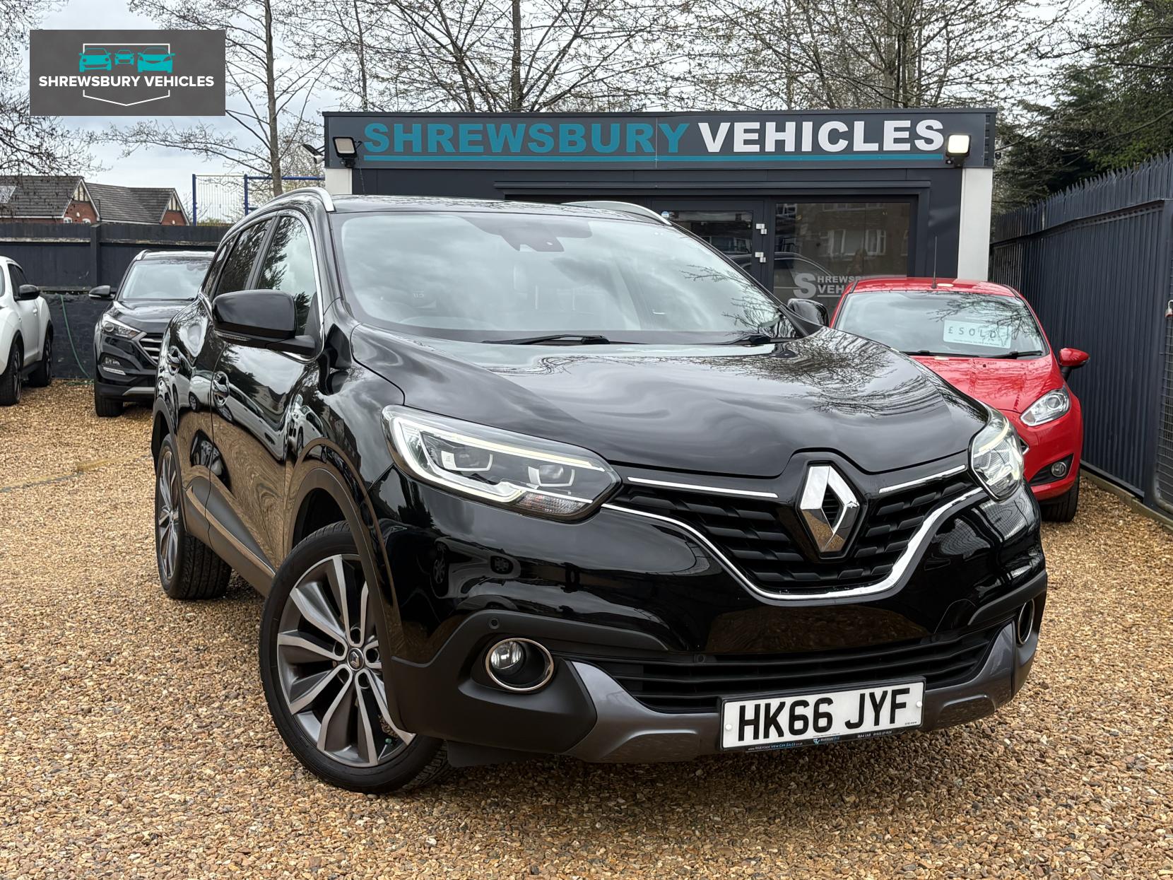 Renault Kadjar 1.5 dCi Signature Nav SUV 5dr Diesel EDC Euro 6 (s/s) (110 ps)