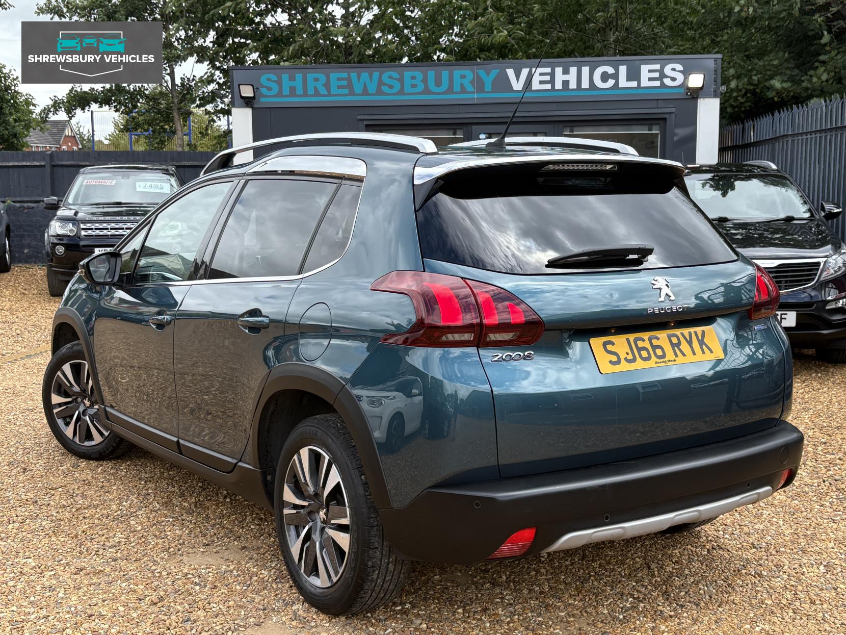 Peugeot 2008 1.2 PureTech Allure SUV 5dr Petrol Manual Euro 6 (82 ps)