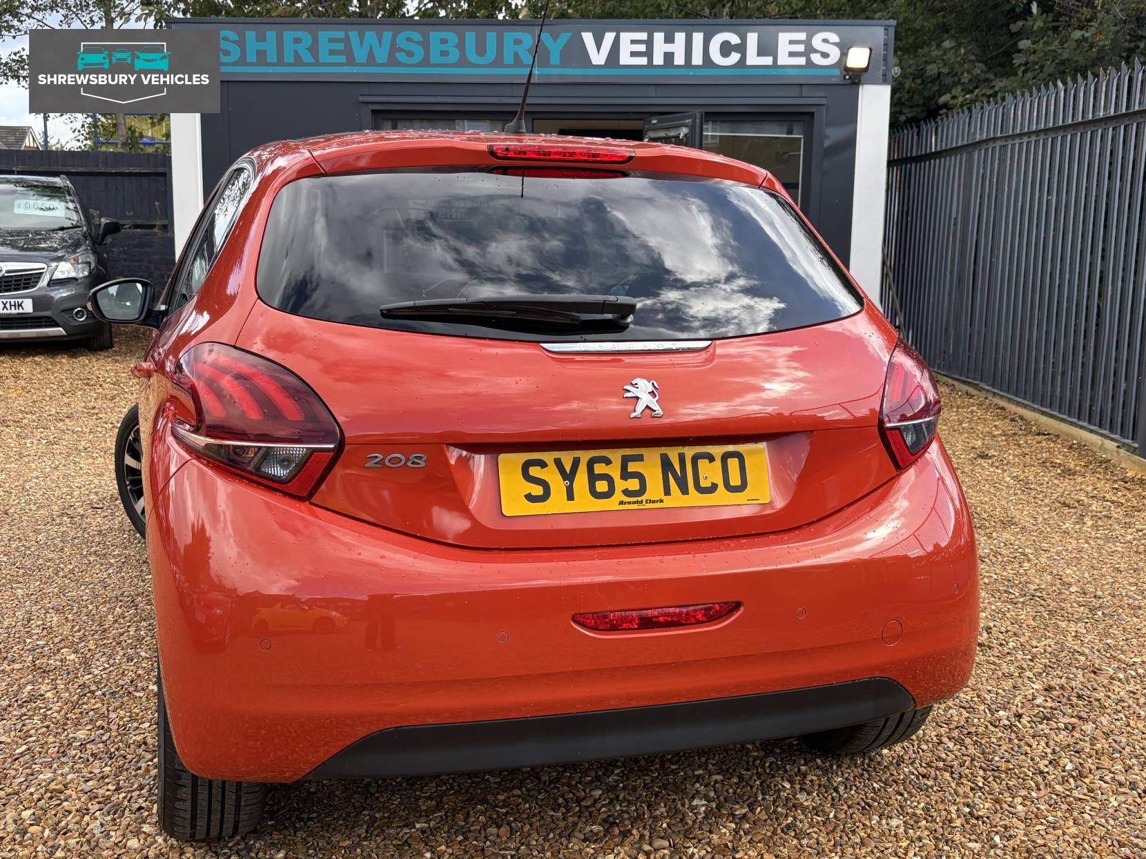 Peugeot 208 1.2 PureTech Allure Hatchback 5dr Petrol Manual Euro 6 (82 ps)