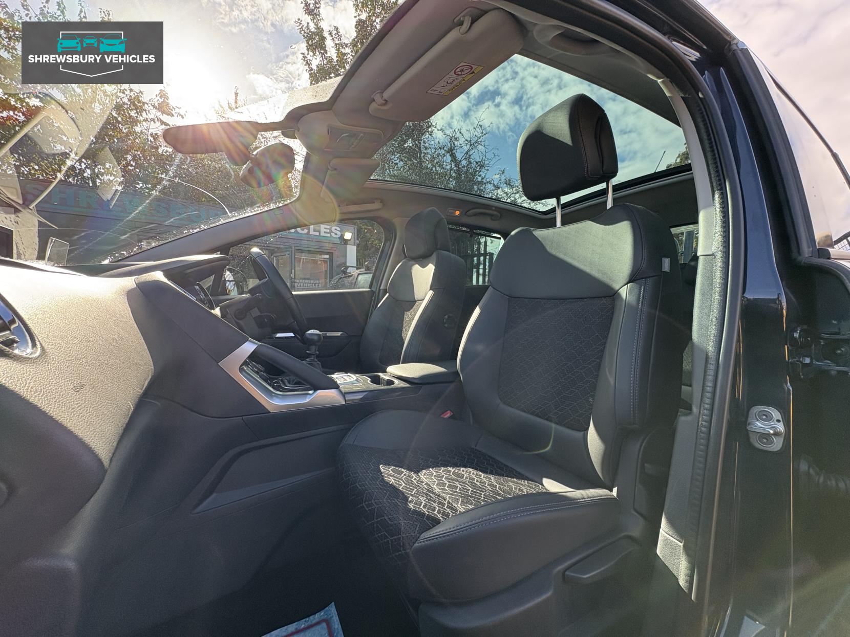 Peugeot 3008 1.6 HDi Allure SUV 5dr Diesel Manual Euro 5 (115 ps)