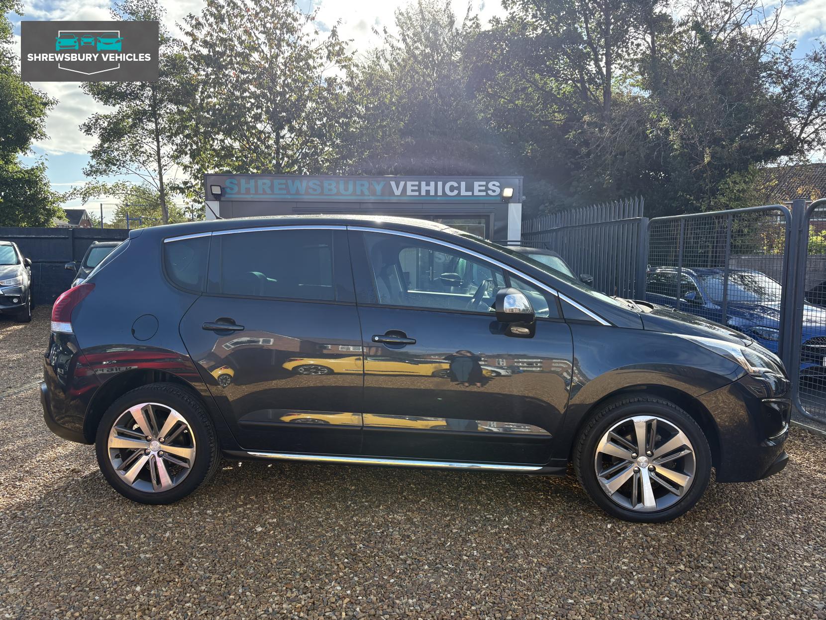 Peugeot 3008 1.6 HDi Allure SUV 5dr Diesel Manual Euro 5 (115 ps)