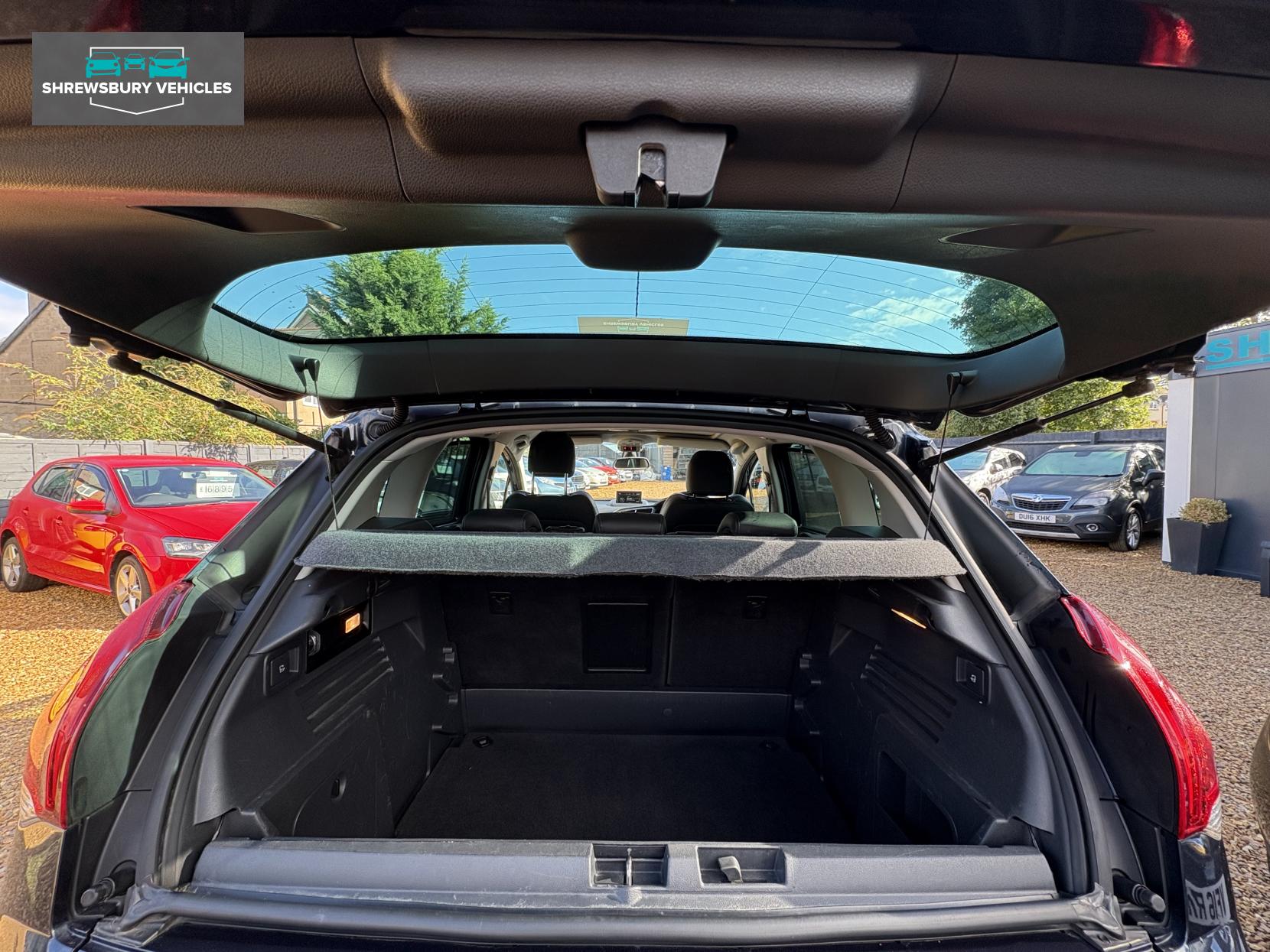 Peugeot 3008 1.6 HDi Allure SUV 5dr Diesel Manual Euro 5 (115 ps)