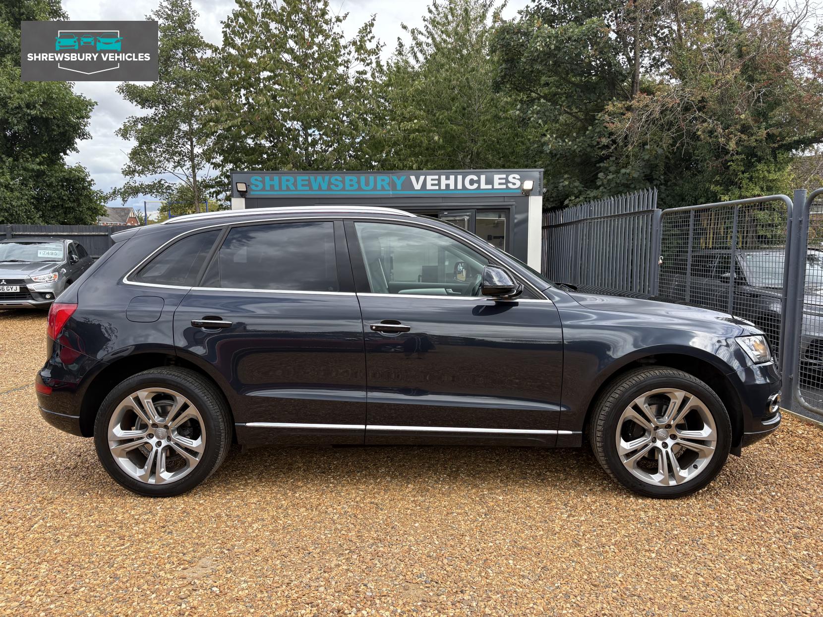 Audi Q5 2.0 TDI SE SUV 5dr Diesel Manual quattro Euro 5 (s/s) (150 ps)