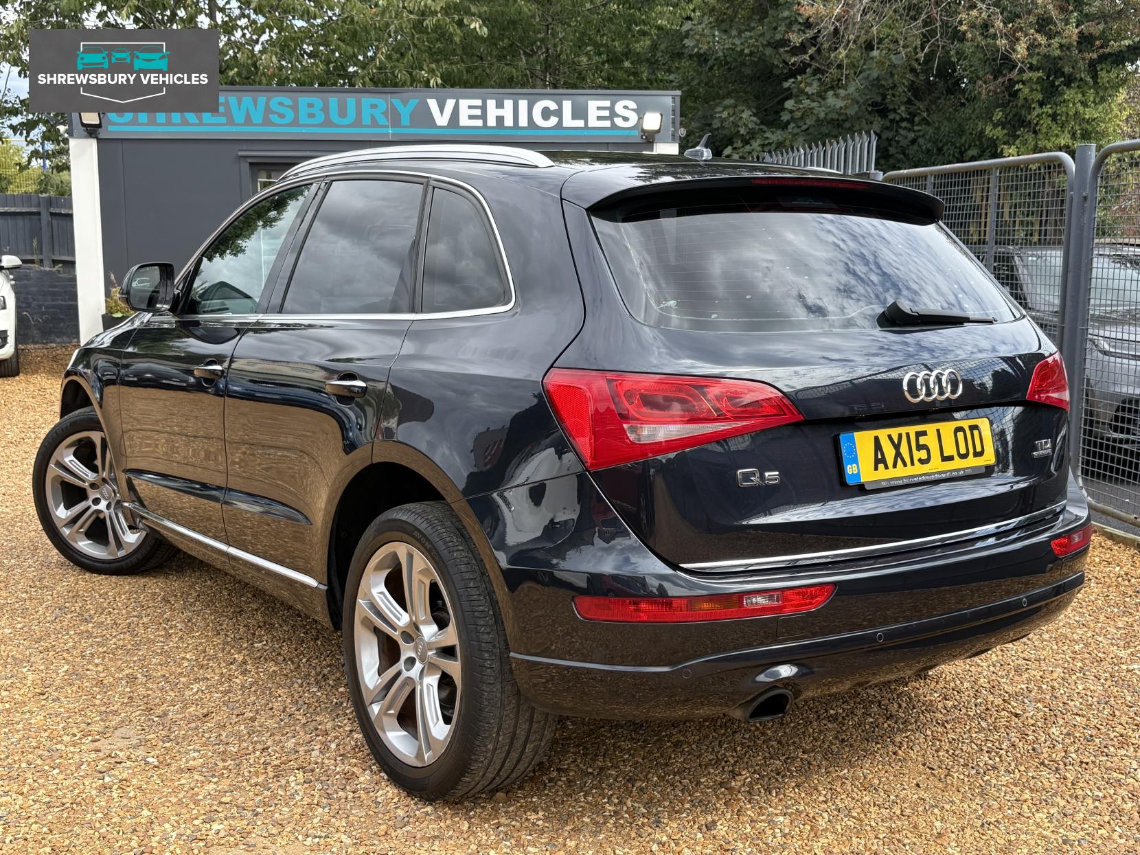 Audi Q5 2.0 TDI SE SUV 5dr Diesel Manual quattro Euro 5 (s/s) (150 ps)