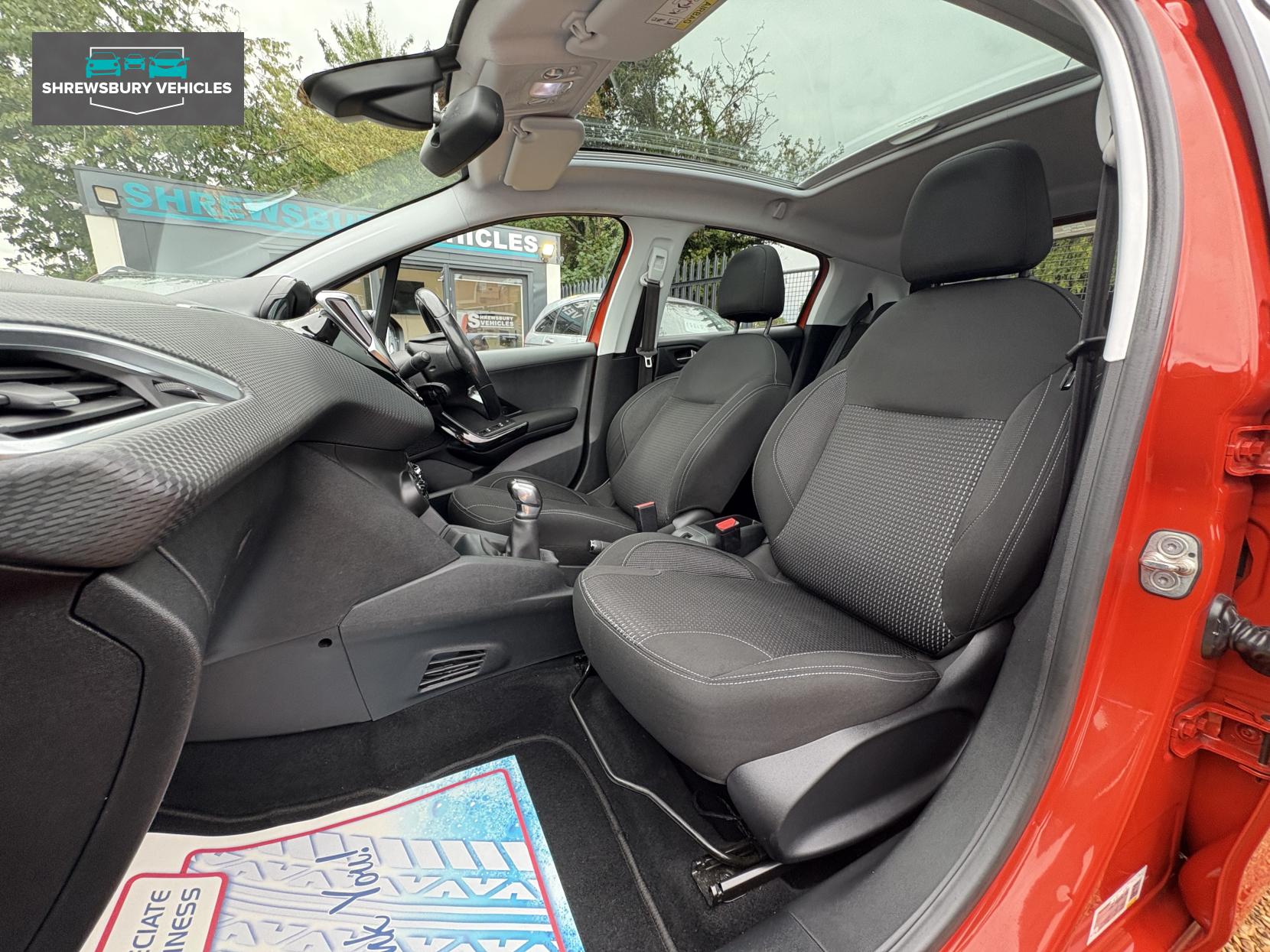 Peugeot 208 1.2 PureTech Allure Premium Hatchback 5dr Petrol Manual Euro 6 (s/s) (82 ps)