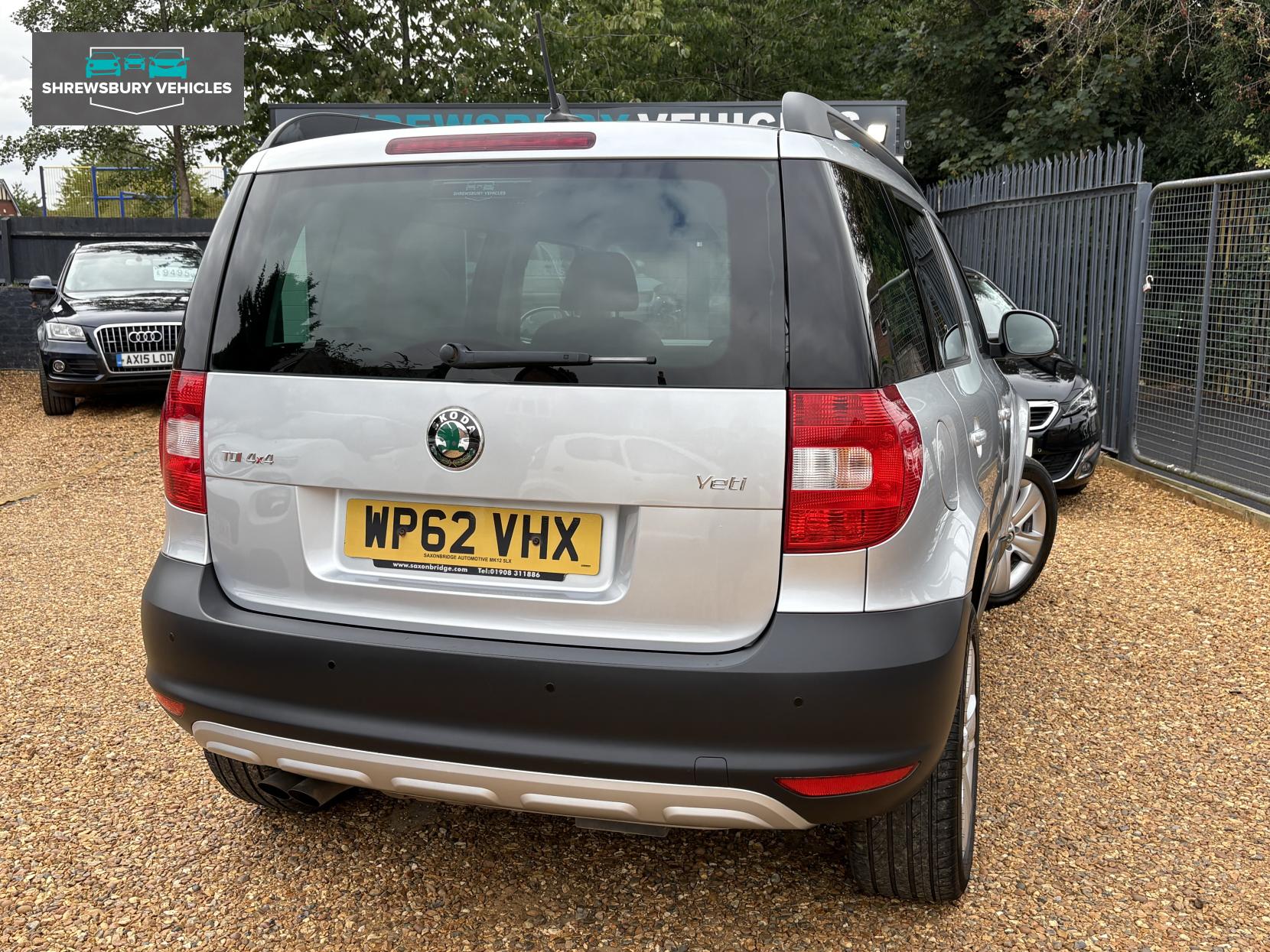 Skoda Yeti 2.0 TDI SE Plus SUV 5dr Diesel Manual 4WD Euro 5 (140 ps)