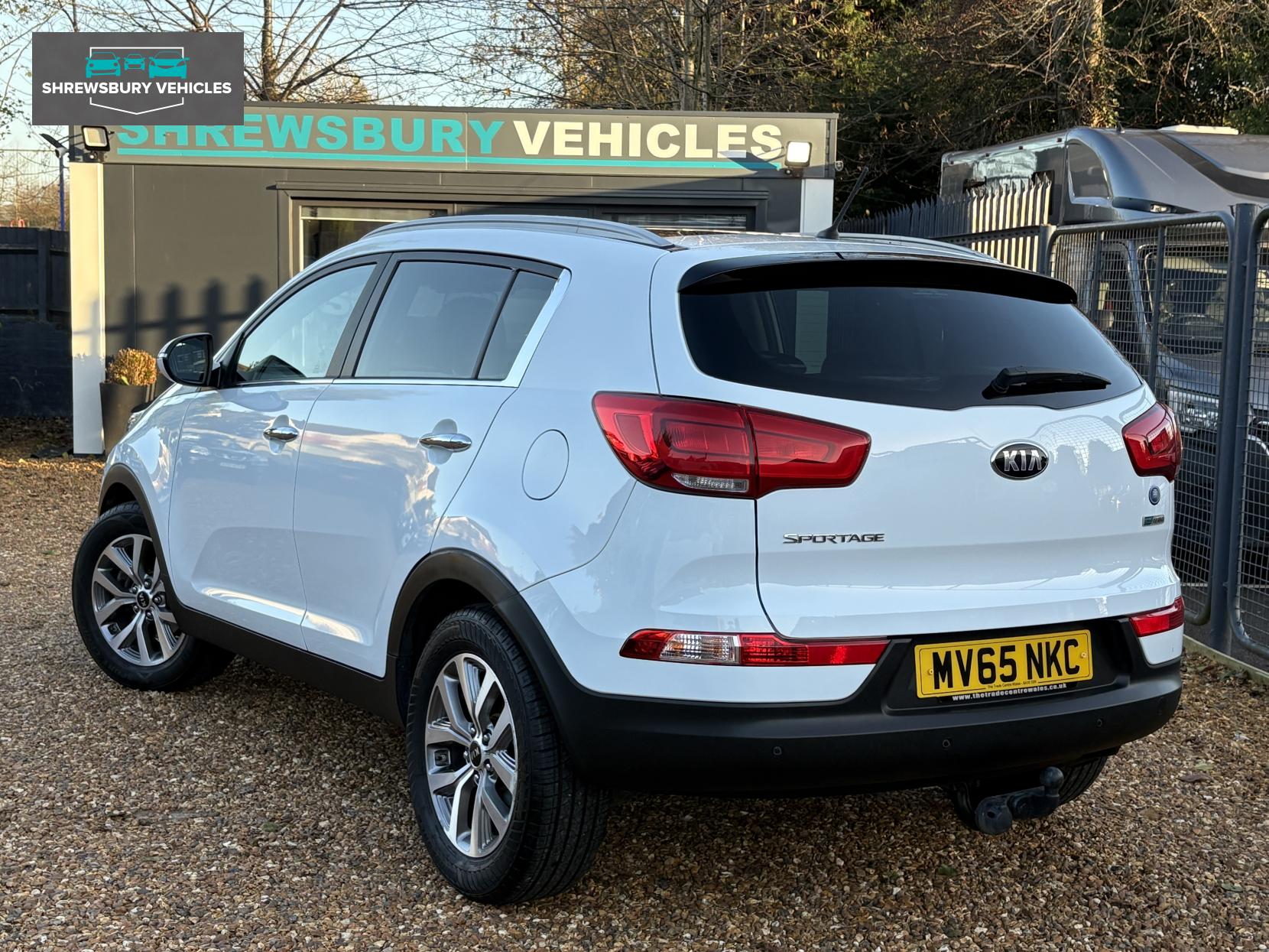Kia Sportage 1.7 CRDi EcoDynamics 2 SUV 5dr Diesel Manual 2WD Euro 6 (s/s) (114 bhp)