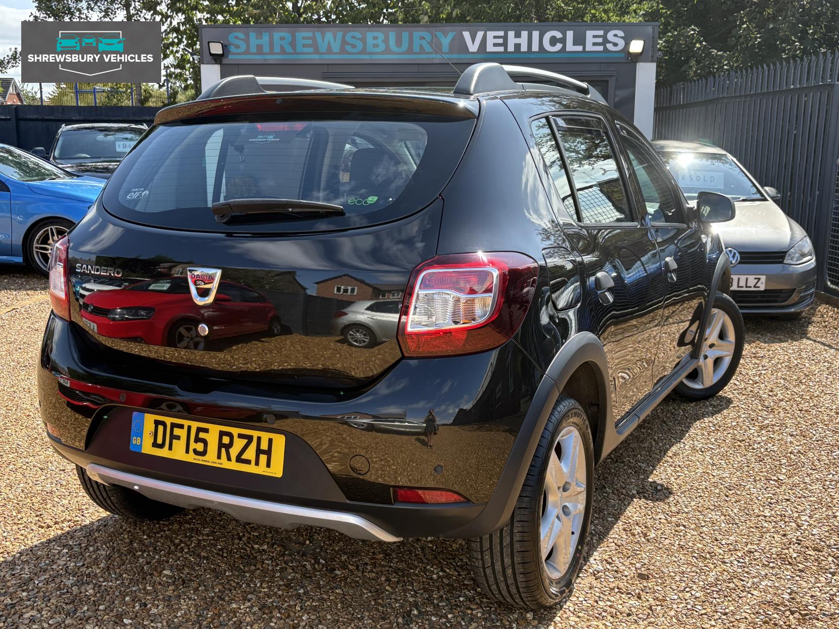 Dacia Sandero Stepway 0.9 TCe Laureate Hatchback 5dr Petrol Manual Euro 5 (90 ps)