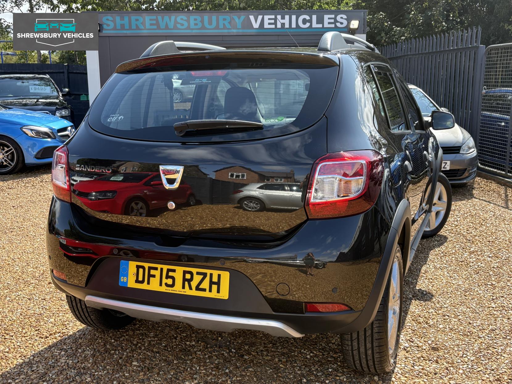 Dacia Sandero Stepway 0.9 TCe Laureate Hatchback 5dr Petrol Manual Euro 5 (90 ps)