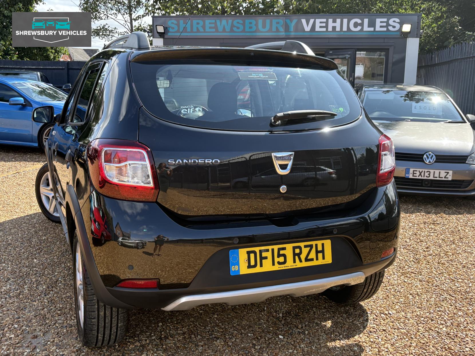 Dacia Sandero Stepway 0.9 TCe Laureate Hatchback 5dr Petrol Manual Euro 5 (90 ps)