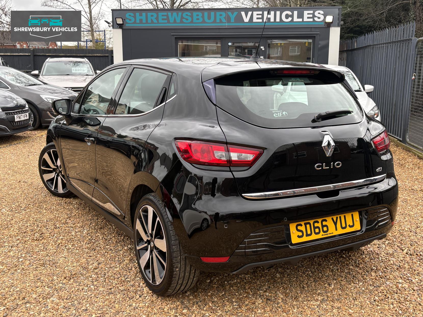 Renault Clio 1.5 dCi Dynamique S Nav Hatchback 5dr Diesel Manual Euro 6 (s/s) (90 ps)