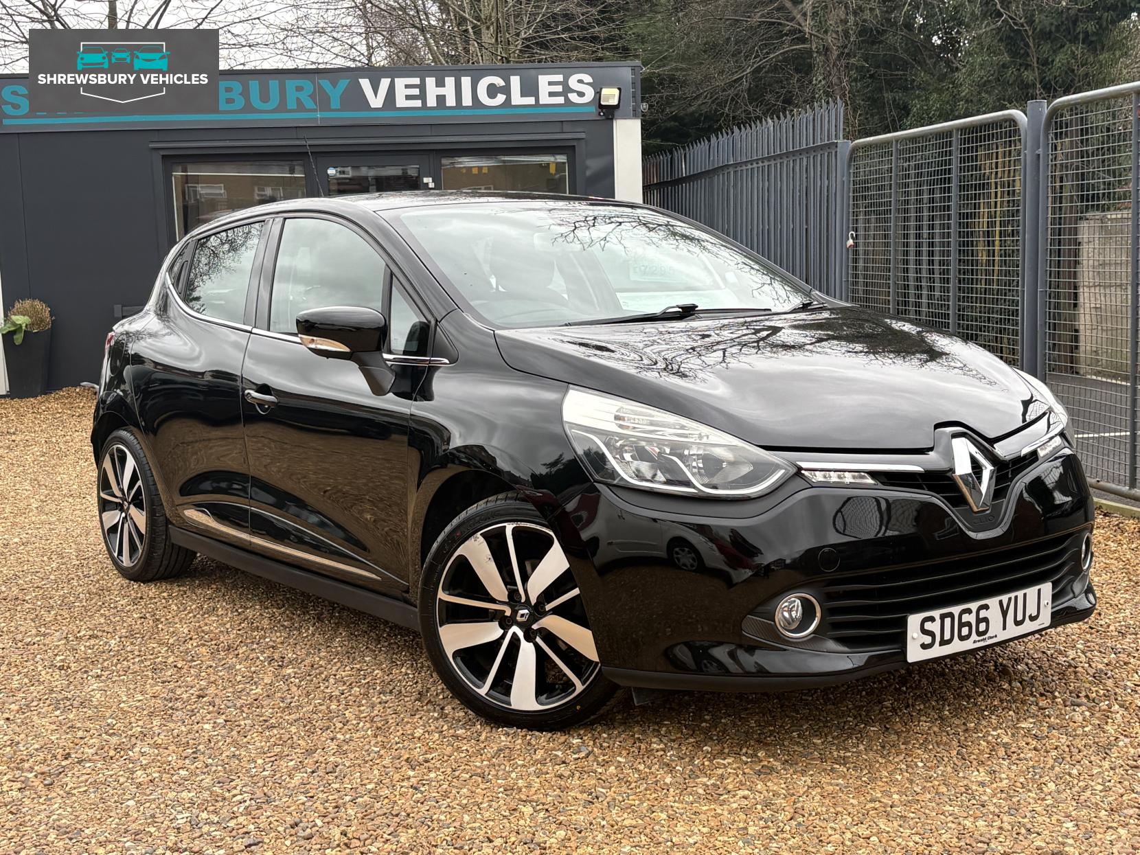Renault Clio 1.5 dCi Dynamique S Nav Hatchback 5dr Diesel Manual Euro 6 (s/s) (90 ps)