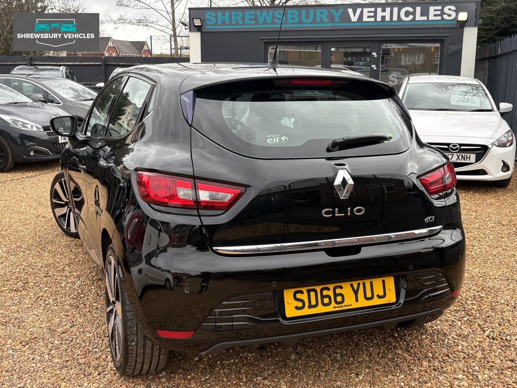 Renault Clio 1.5 dCi Dynamique S Nav Hatchback 5dr Diesel Manual Euro 6 (s/s) (90 ps)