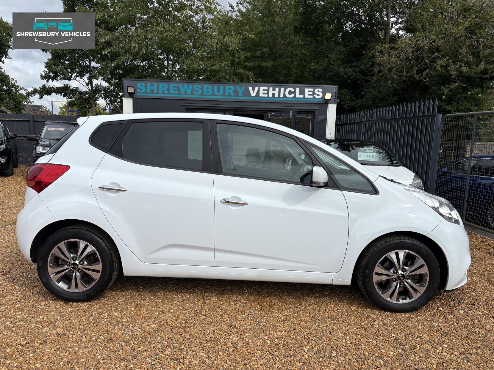 Kia Venga 1.6 4 MPV 5dr Petrol Auto Euro 6 (123 bhp)