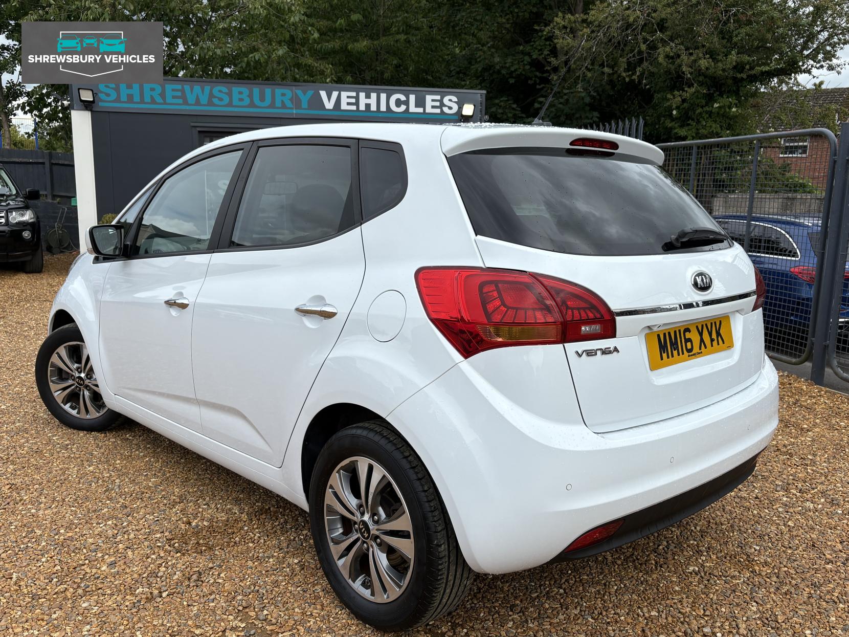 Kia Venga 1.6 4 MPV 5dr Petrol Auto Euro 6 (123 bhp)
